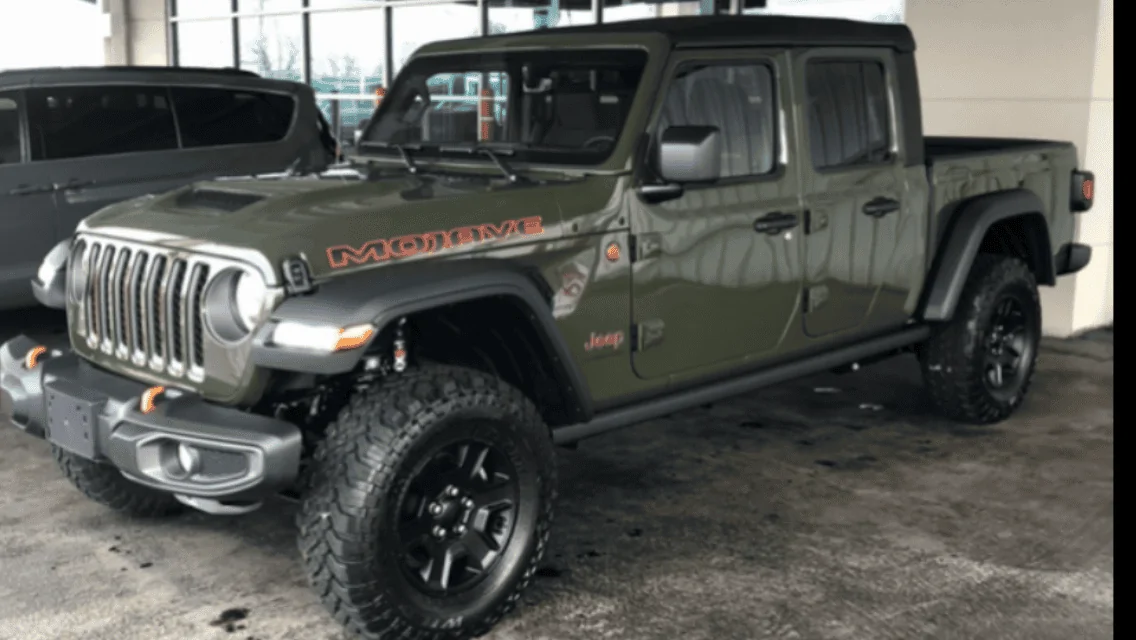 Jeep Gladiator SARGE GREEN Gladiator club F2687E5F-E96F-4C0C-8D18-F255F9B2C150