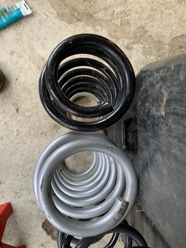 Jeep Gladiator Can we do a spring comparison 51801301271_b085f8934e_c