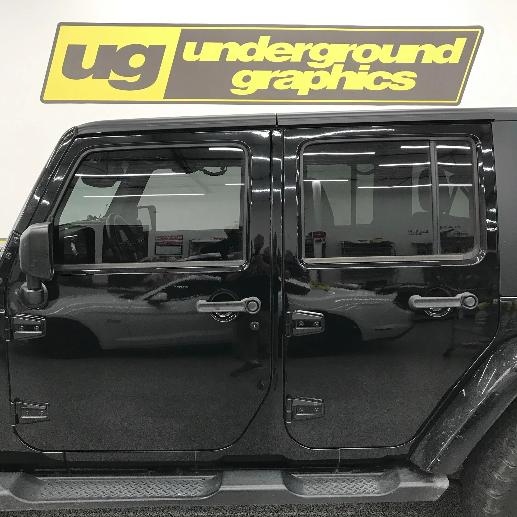 Jeep Gladiator Keyhole Covers (decals) keyhole cover 04