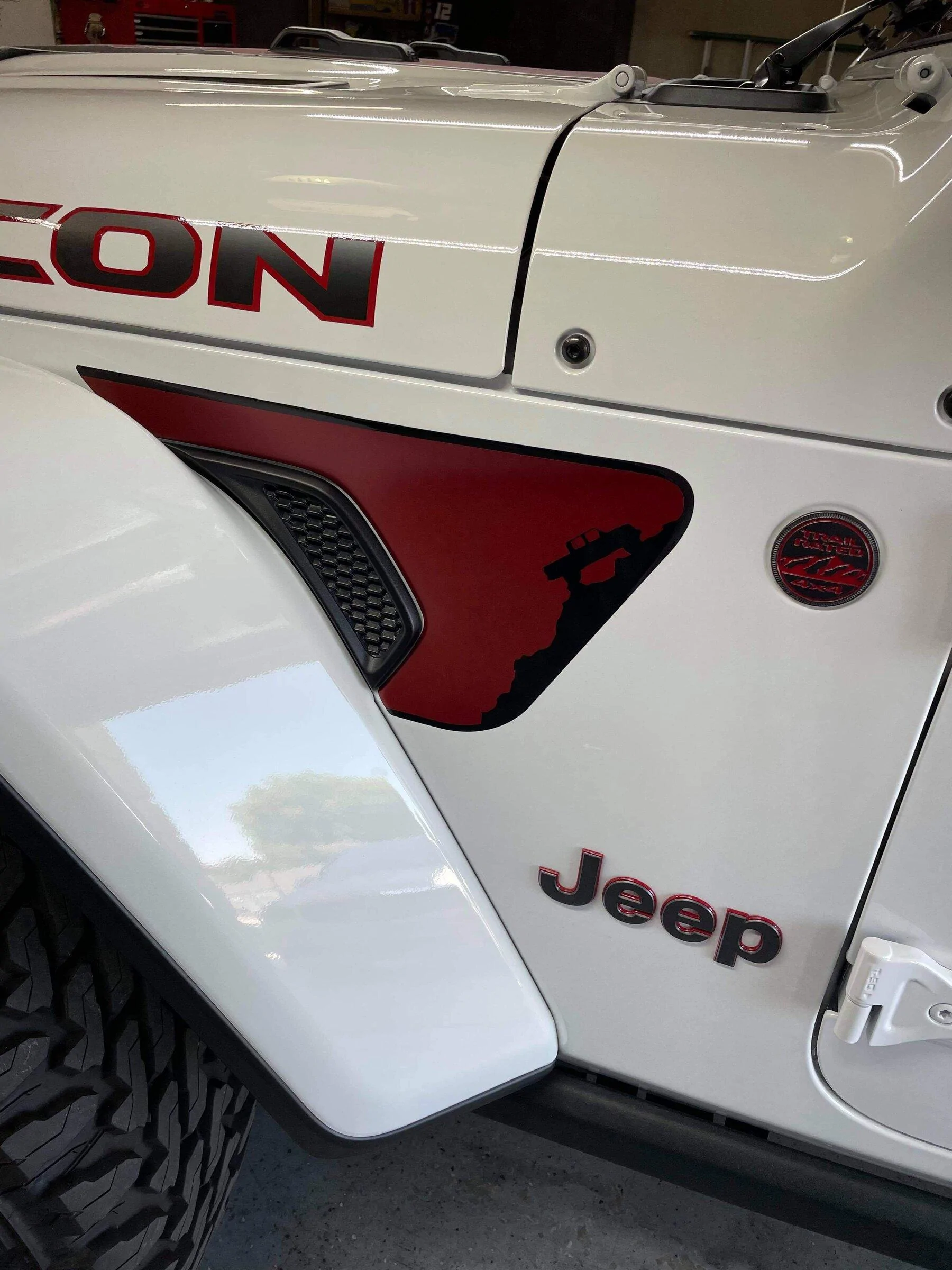 Jeep Gladiator On the Rocks kit:  photos and info on the rocks custom 02