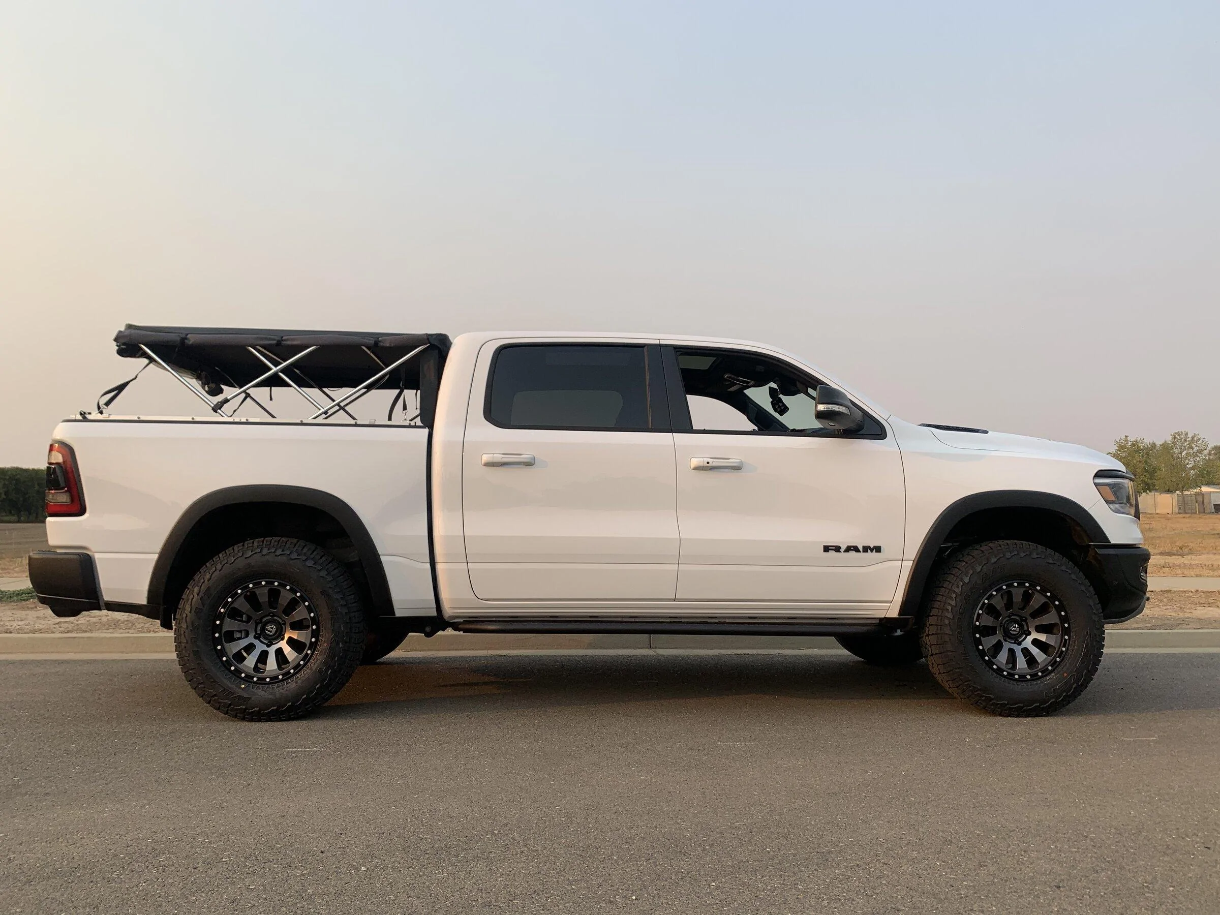 Jeep Gladiator Bestop Softopper - 2009+ Dodge/Ram shortbed D0F8D27F-EBE4-44F9-94AE-955BC6FA6216
