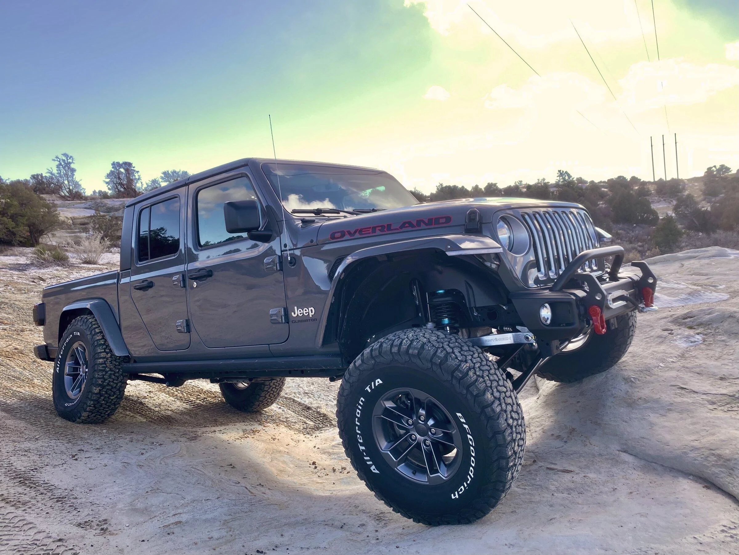 Jeep Gladiator Before and after 2B6533F2-EA80-4306-94AE-2C36A87BD658
