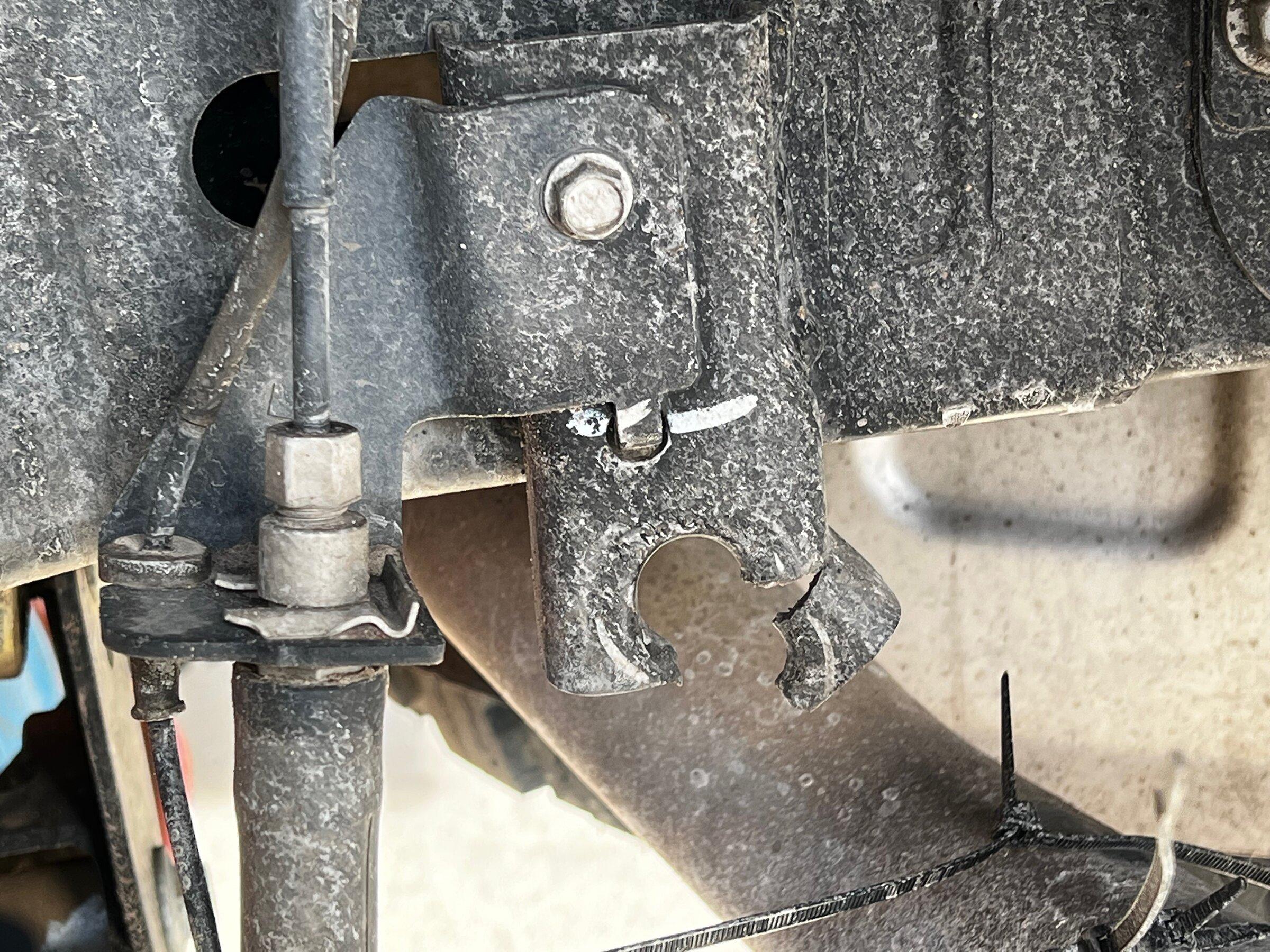 Jeep Gladiator Broken Tab/Weld on Mojave Frame..No warranty !!!! IMG_0902