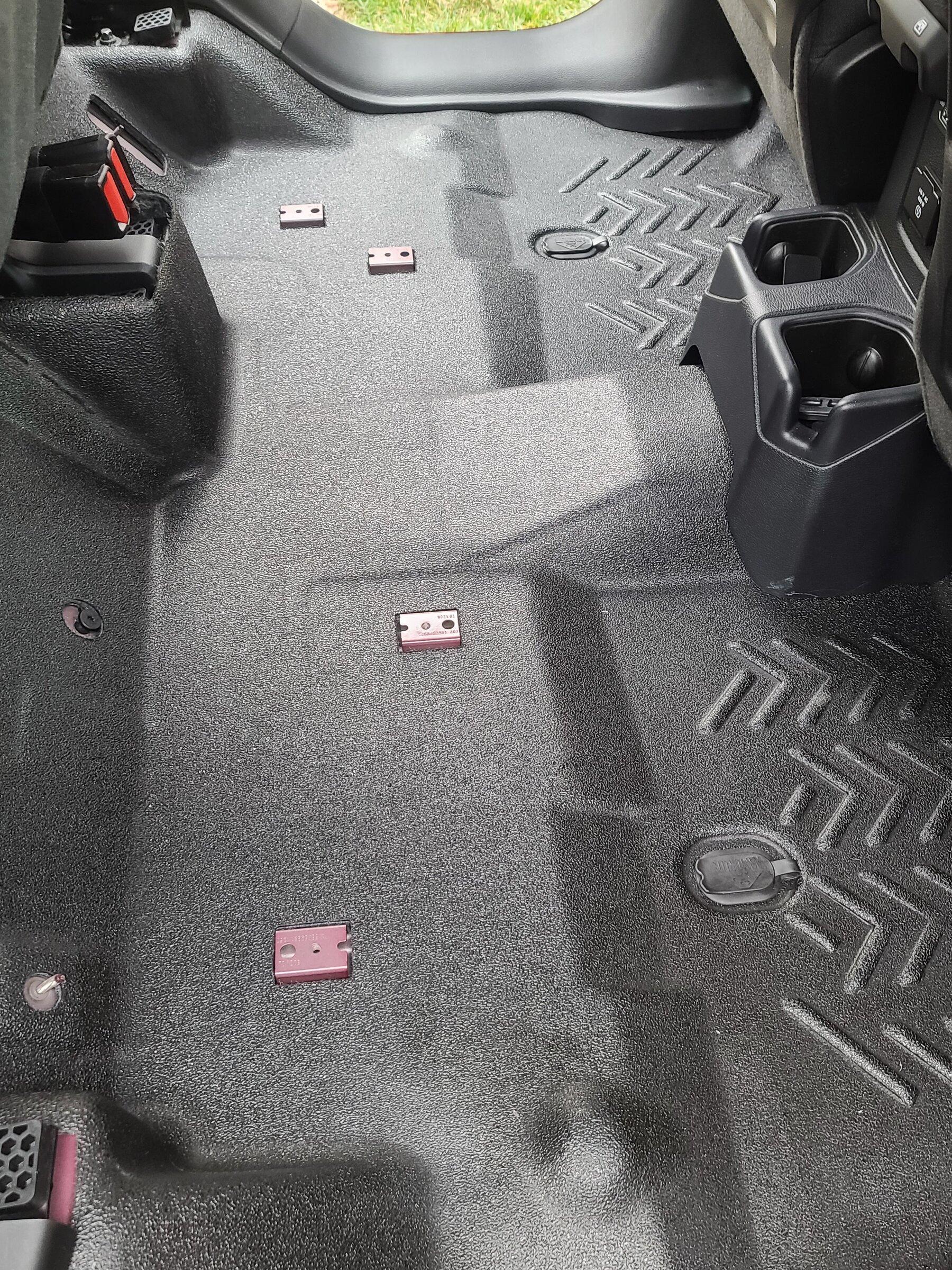 Jeep Gladiator Sanctuary build 20220106_135157