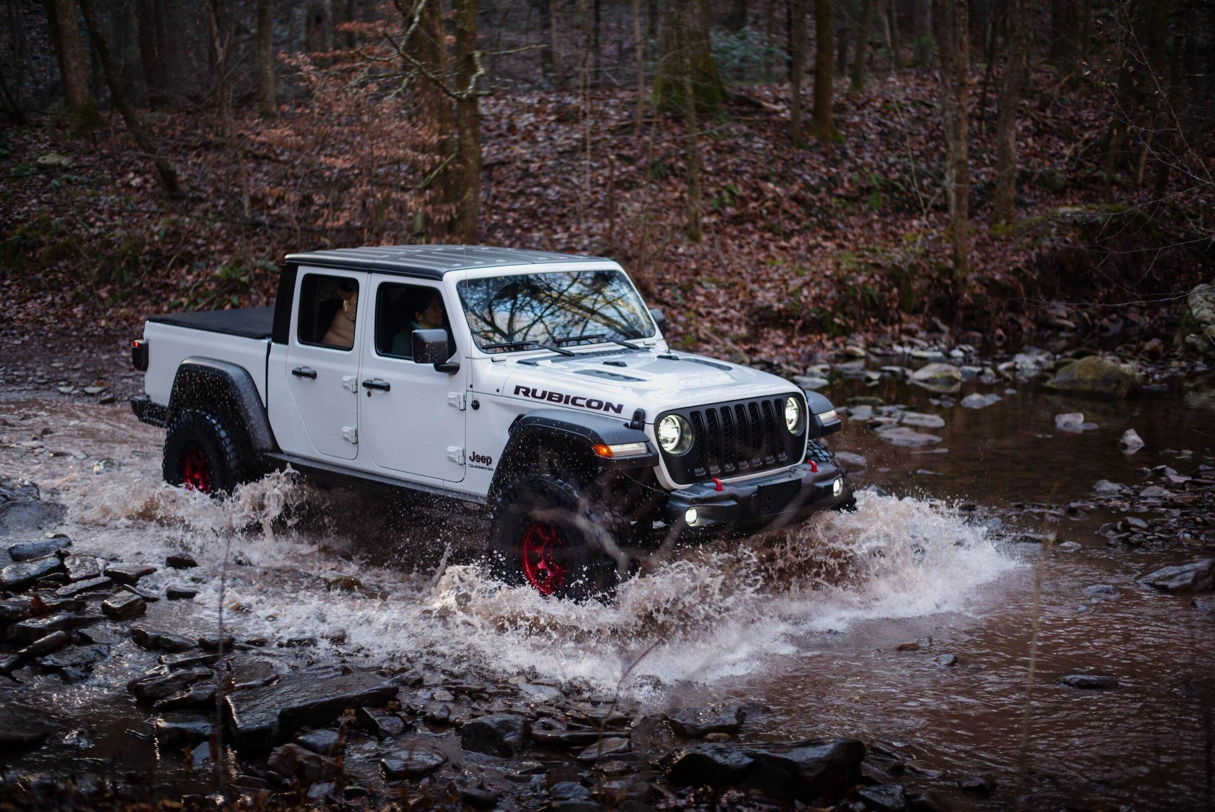 Jeep Gladiator Lets see all those Gladiators with lifts and bigger tires! 564D4961-DB4D-4B02-8666-1CAB49600968