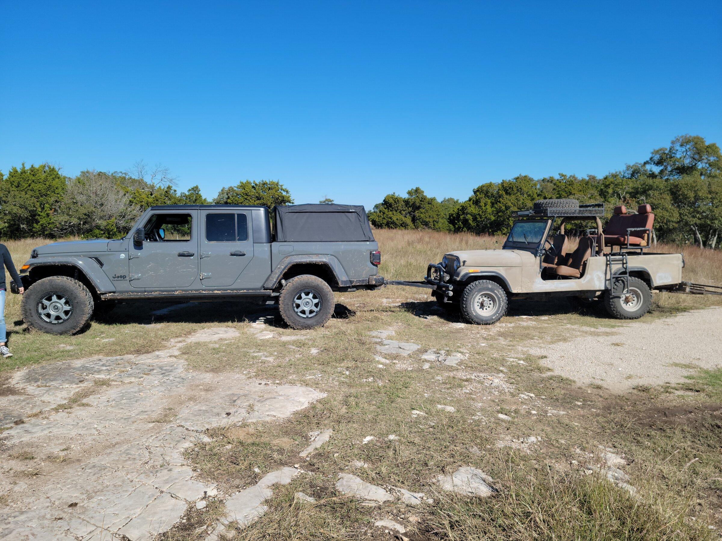 Jeep Gladiator Anyone have the Supertop 2 from Bestop installed on their rig? soft top 03