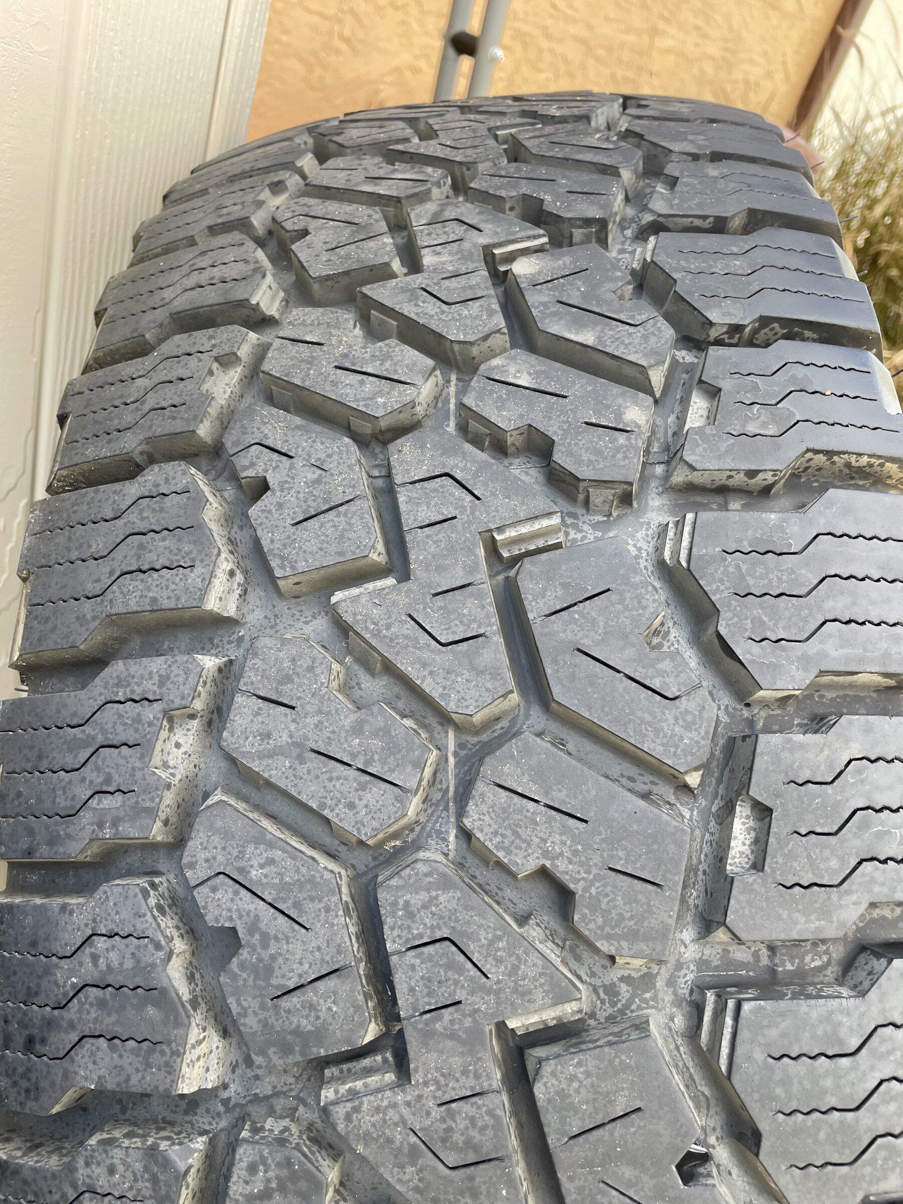 Jeep Gladiator Overland rims with 37 Falken AT3 TMPS included B2C608F7-8659-4915-88A9-07F4E4896DAB