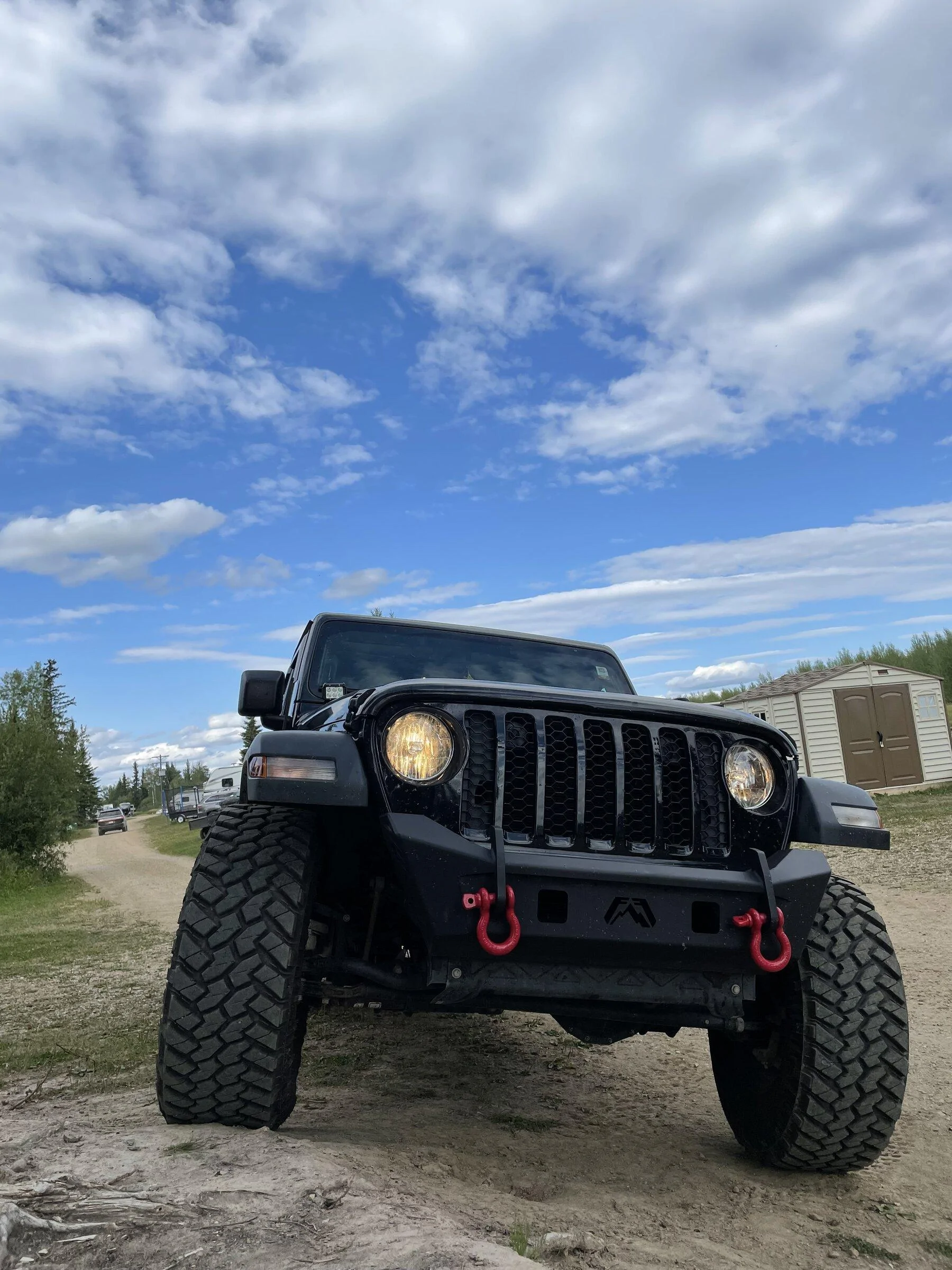 Jeep Gladiator My 2020 Gladiator Sport S EFA49C2B-F7DF-4674-92C2-83C42A7AB270