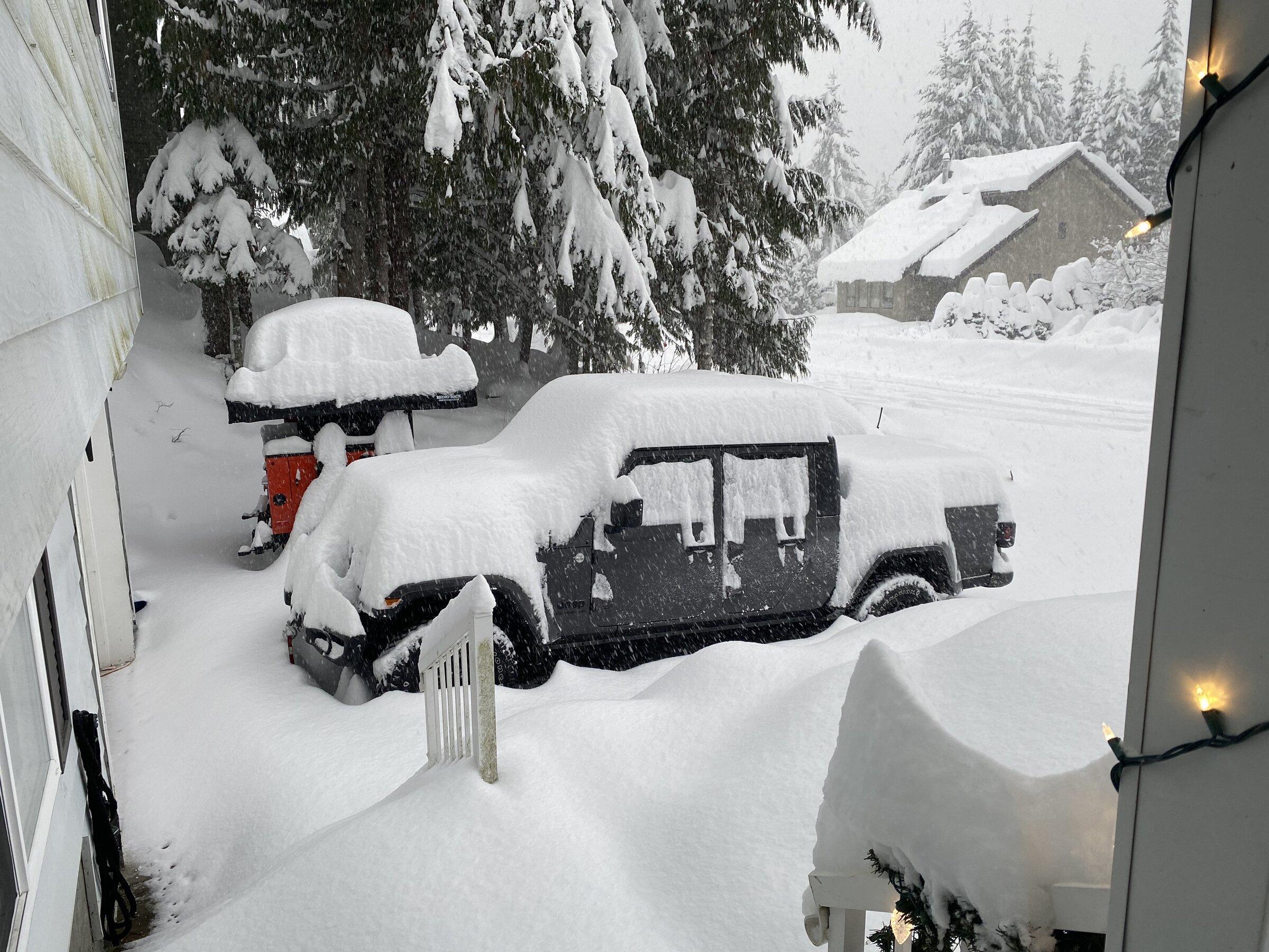 Jeep Gladiator Snow Pictures F5C9DA49-22C0-4162-B227-7E420E8EE13E