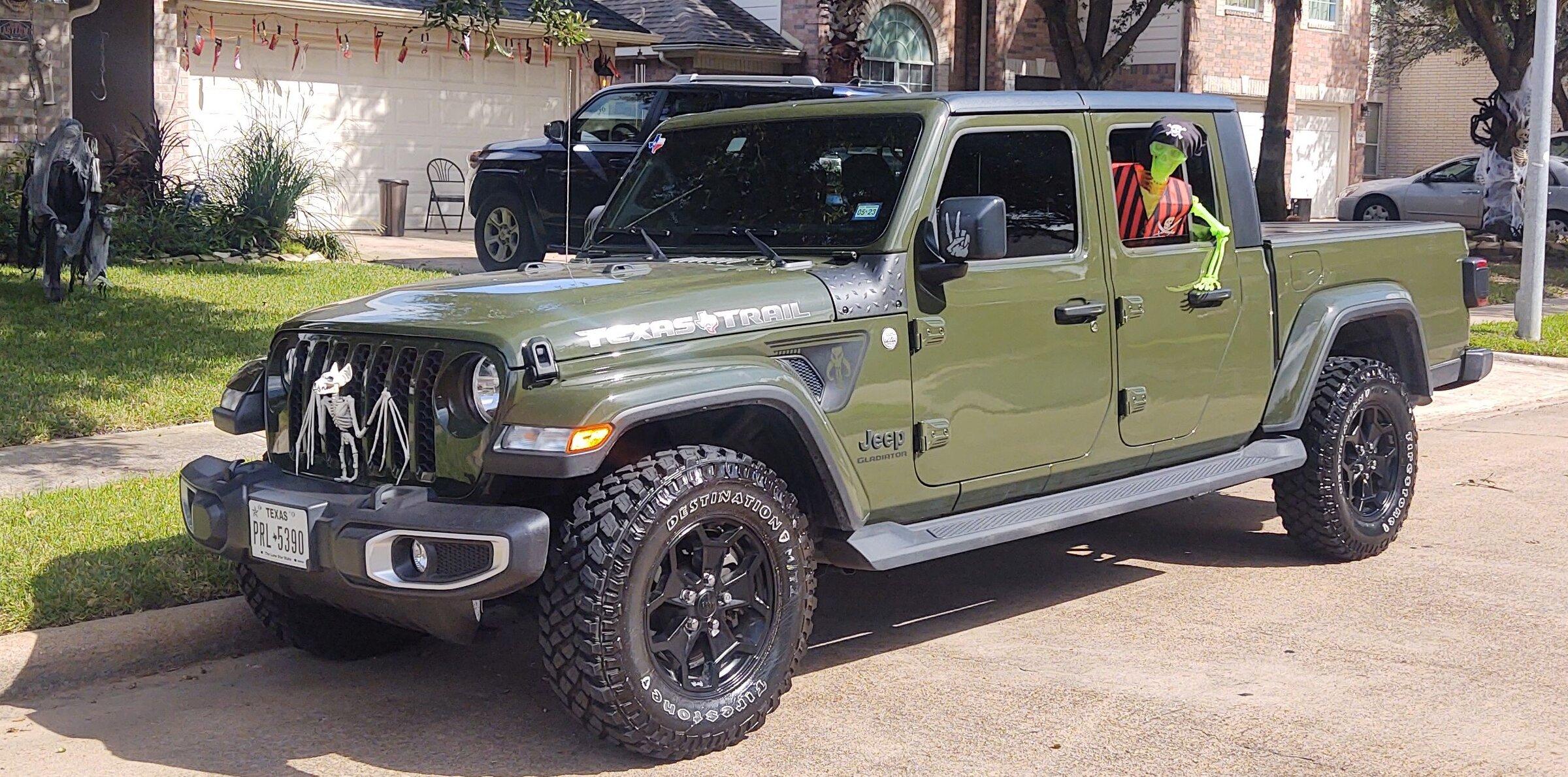 Jeep Gladiator SARGE GREEN Gladiator club Spooky Max