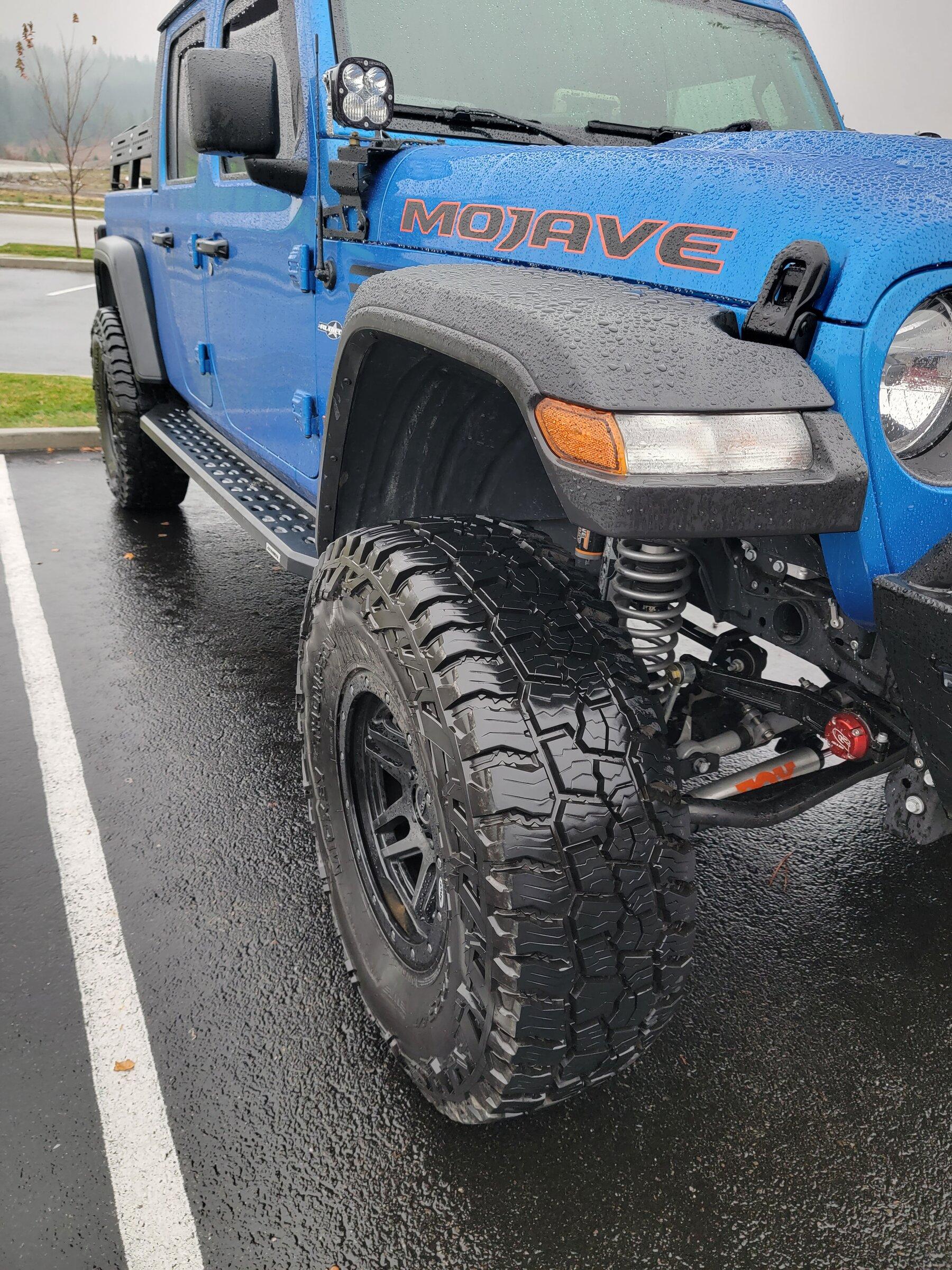 Jeep Gladiator Baja Boss AT Tires 2021-11-12 14.02.25
