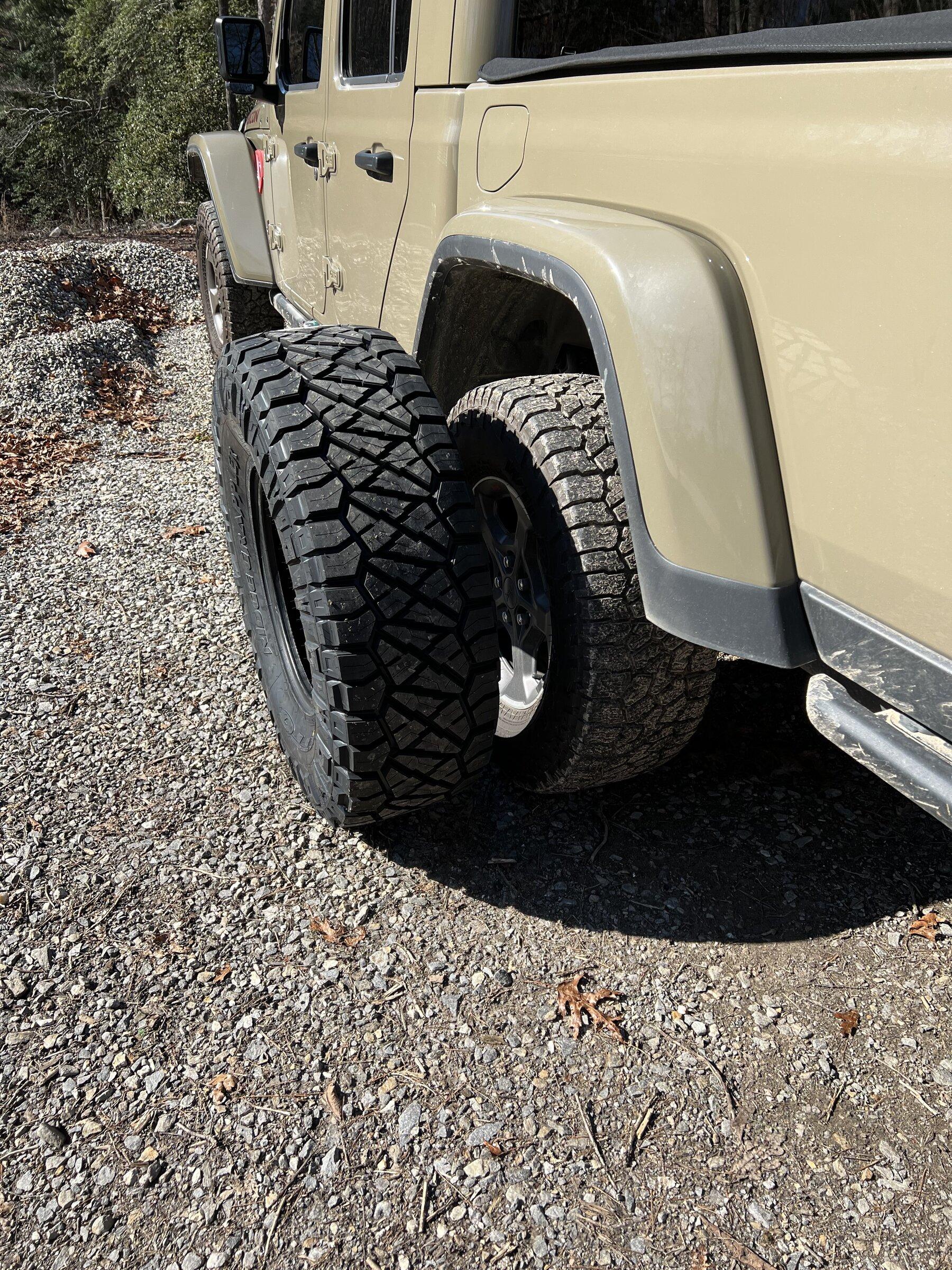 Jeep Gladiator TheTrailGeek - Gator Green Jeep Gladiator Rubicon Build 44773524-CC5E-4240-B7FC-8DBF81F5614B