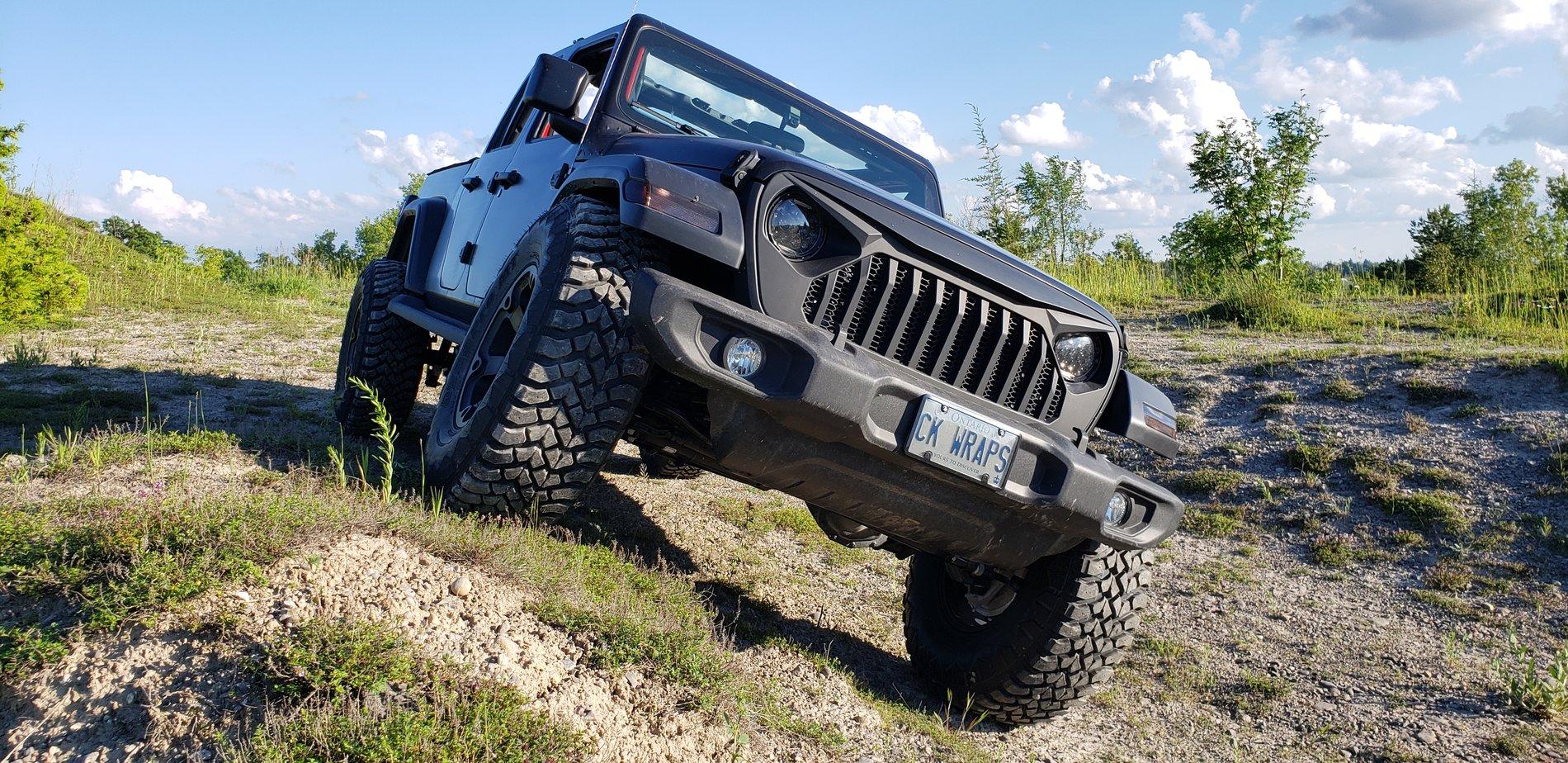 Jeep Gladiator BLACK Gladiator JT Club 20190629_191525