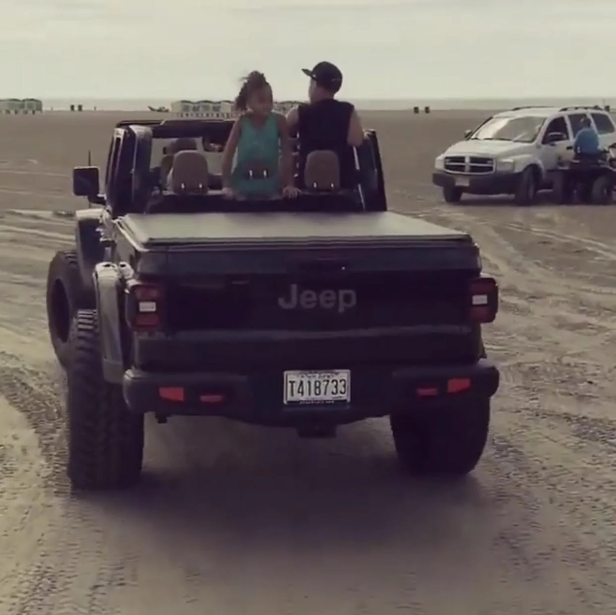 Jeep Gladiator Finally the bed hauling... EE76C739-88E6-45EB-8A19-F84B76339EFD