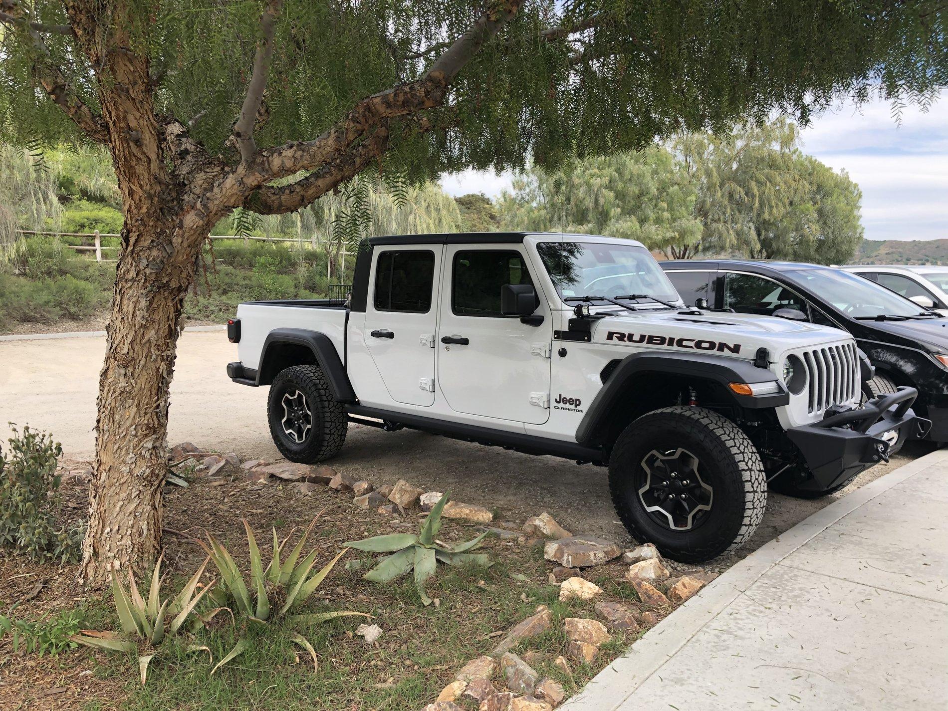 Jeep Gladiator SOLD: Rubicon Black Polished wheels and tires 6ABA4CC6-8A30-4E01-95FA-DC324382FB42