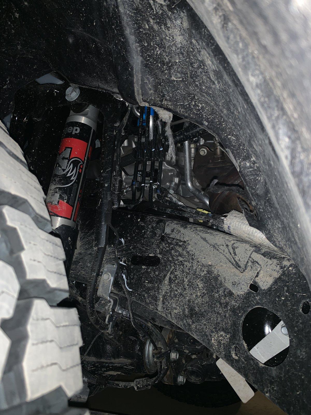 Jeep Gladiator Flimsy Front Inner Fenders IMG_1645.JPG