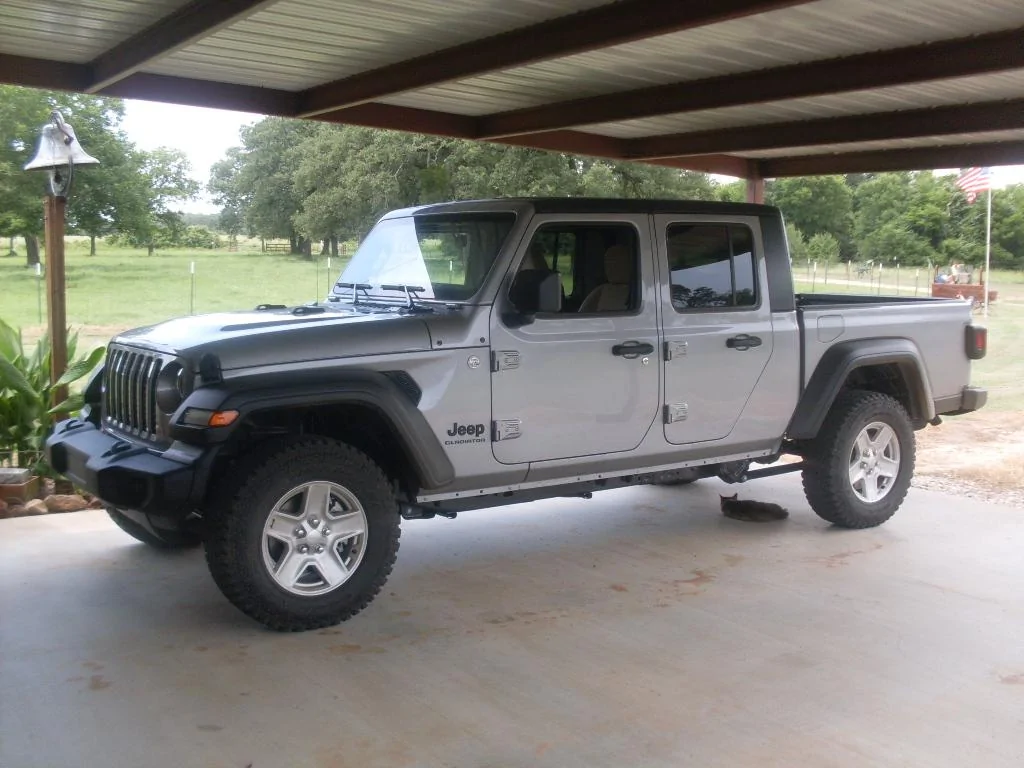 Jeep Gladiator BILLET SILVER Gladiator JT Club SDC12205