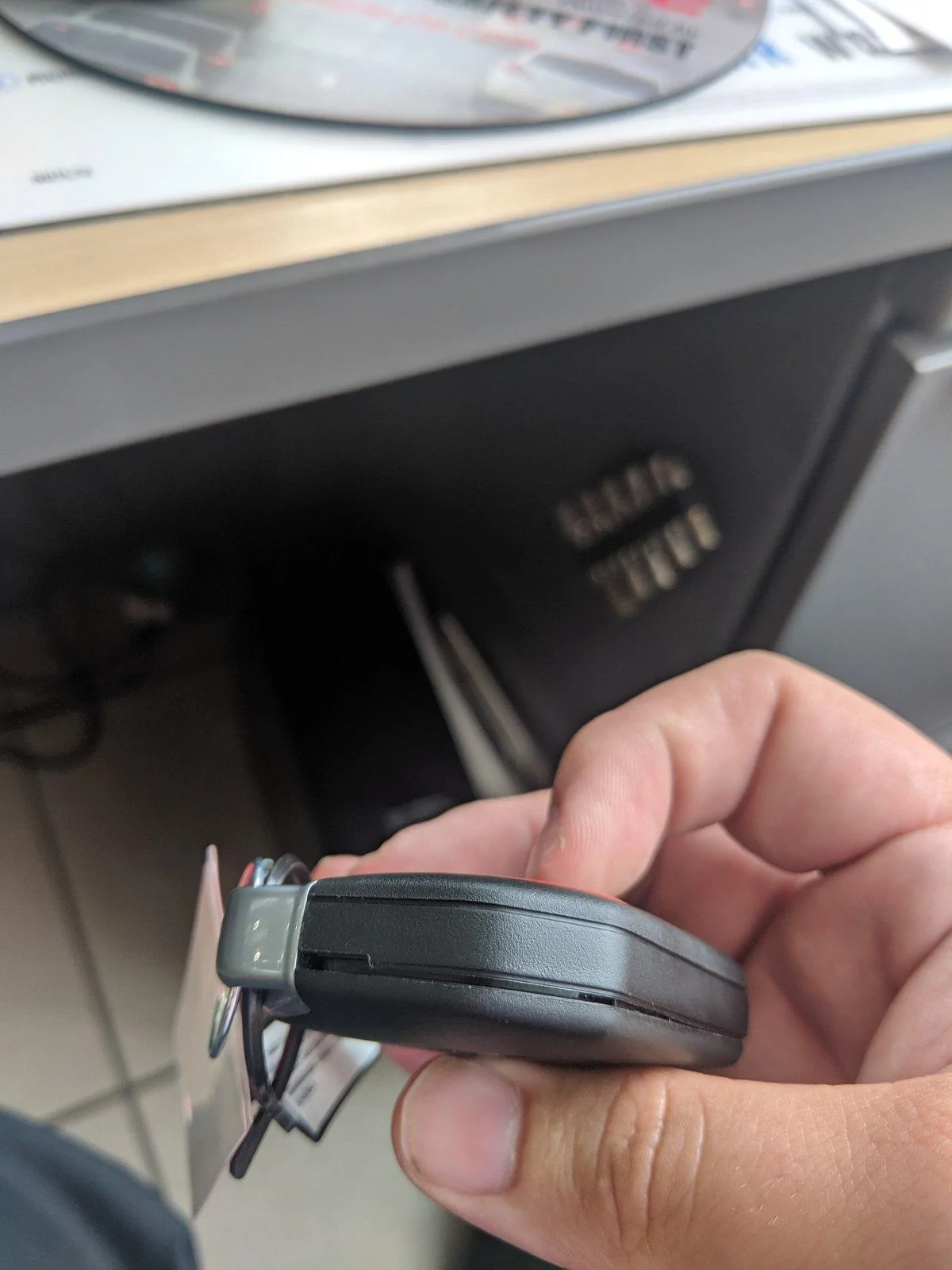 Jeep Gladiator Key FOBissue, and its not the size IMG_20190703_180142_1