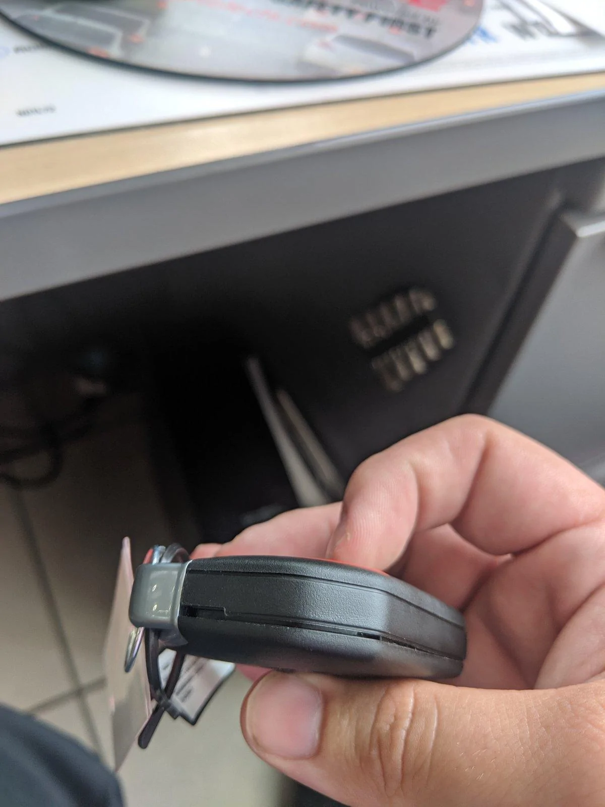 Jeep Gladiator Key FOBissue, and its not the size IMG_20190703_180142