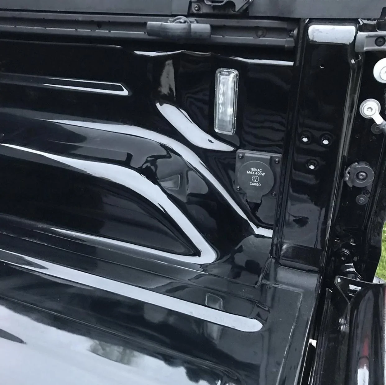 Jeep Gladiator BLACK Gladiator JT Club 624659C3-84C1-4589-8091-10037CCA52D3