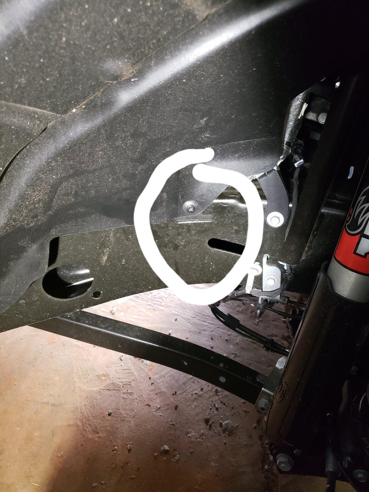 Jeep Gladiator Flimsy Front Inner Fenders 20190704_203107