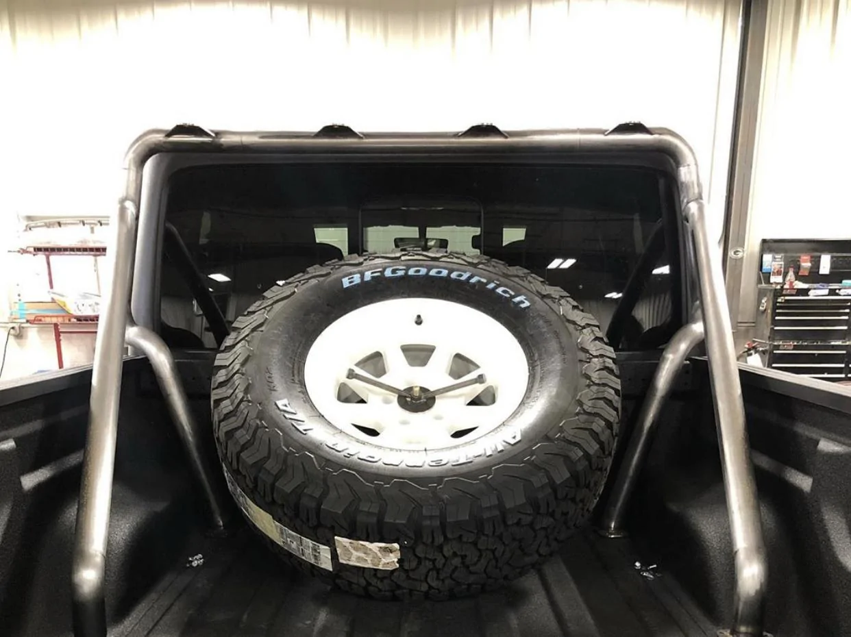 Jeep Gladiator Honcho! 28B39FD6-DA86-48FB-AAD6-F7C9E2C4CF1C