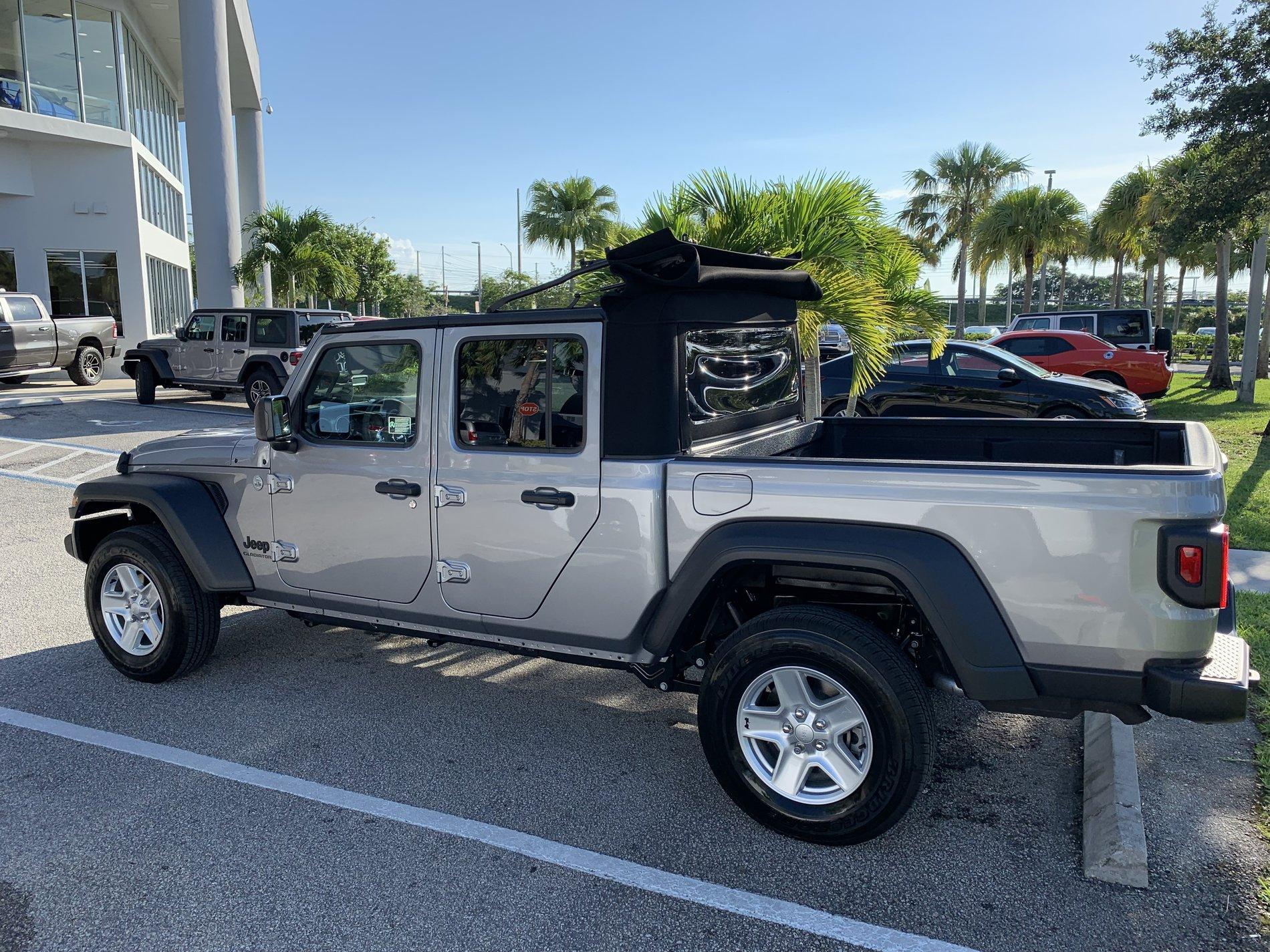 Jeep Gladiator My New JT - Silver Billet Sport S F7CFAC16-B925-44AA-B6FE-982DB6657CAE