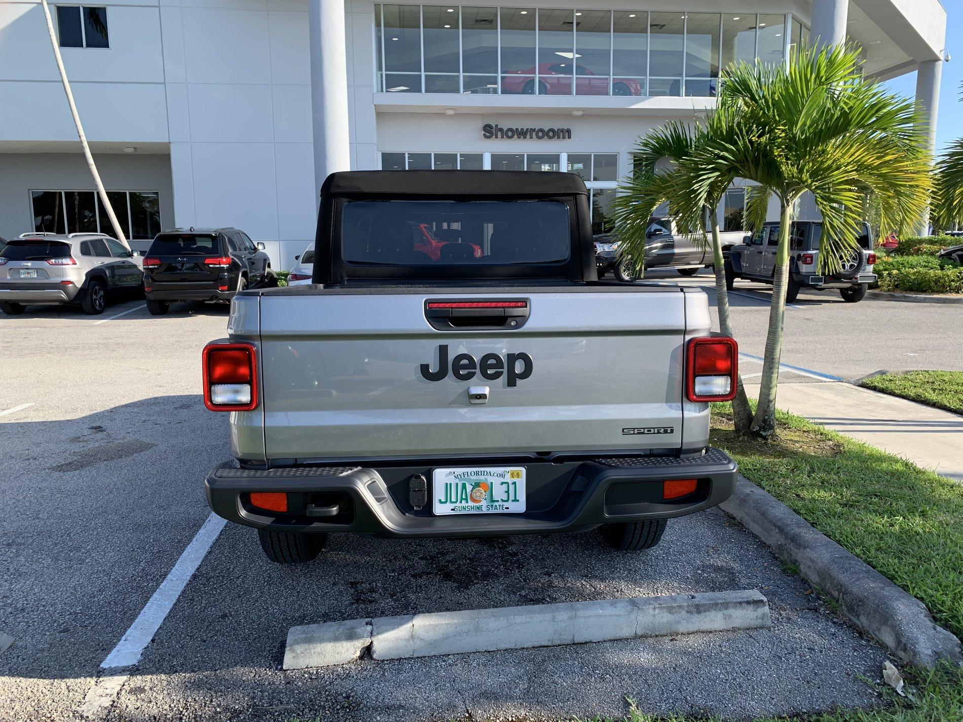 Jeep Gladiator Big Hello “JT Wave” To My JT Peeps! B1895D30-5A5C-4007-AF00-6AA14D23E395