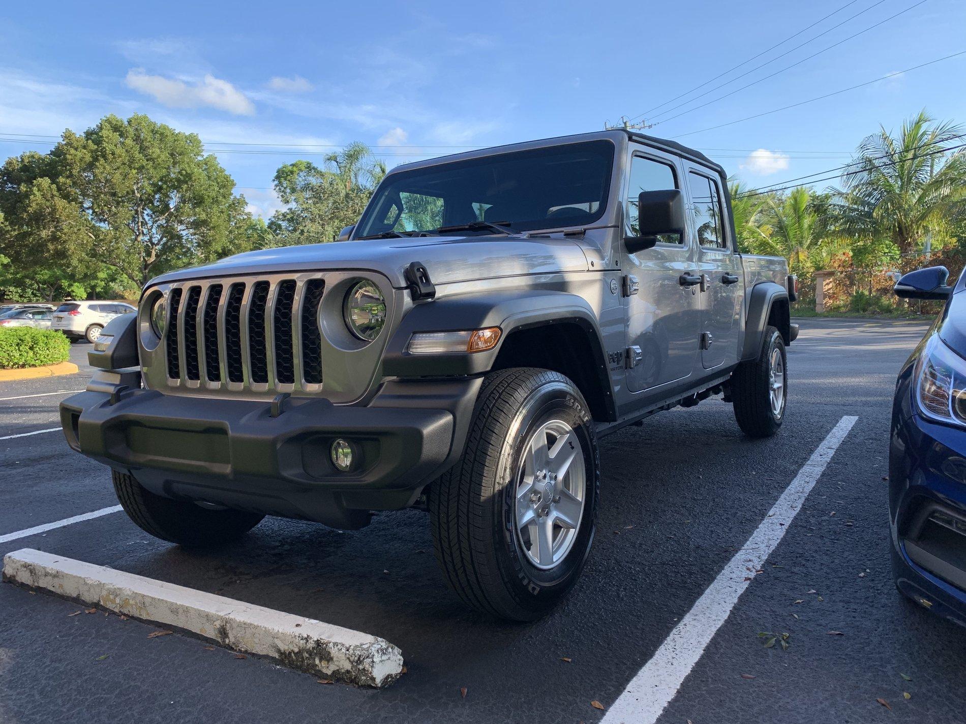 Jeep Gladiator Big Hello “JT Wave” To My JT Peeps! B9775D8D-C10E-41E0-AB2E-16387EC6E99A