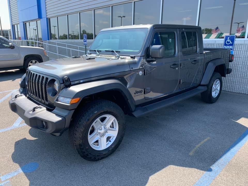 Jeep Gladiator GRANITE CRYSTAL JT Gladiator Club 65826710_10218973460348624_7815642165664546816_n