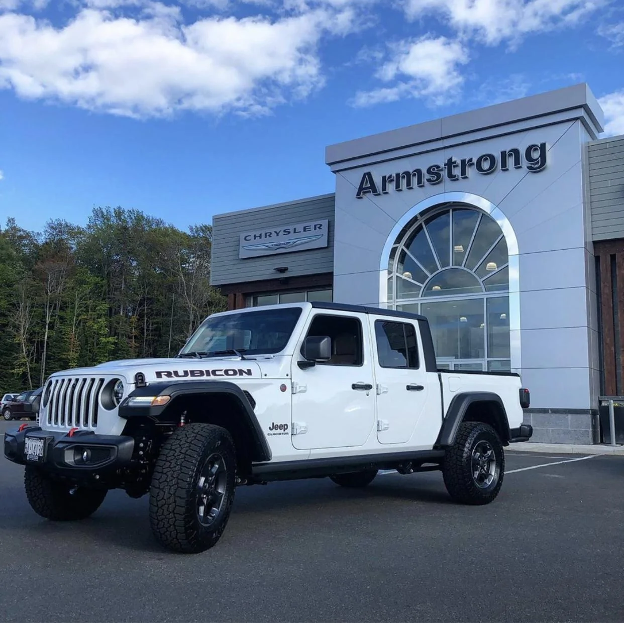 Jeep Gladiator BRIGHT WHITE Gladiator JT Club 23EB66FA-86F7-43F4-B4E6-3985A97E1FA5