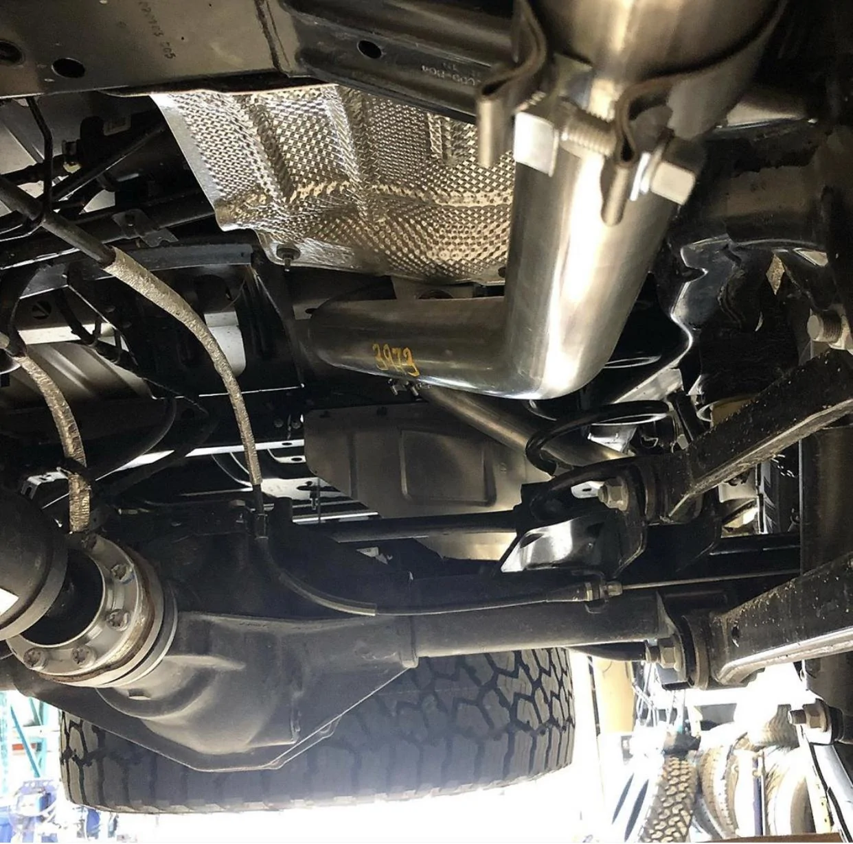 Jeep Gladiator BRIGHT WHITE Gladiator JT Club 54E0CF58-47D5-46A0-ACF9-44A8565BE7DB