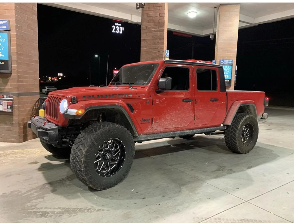 Jeep Gladiator FIRECRACKER RED Gladiator JT Club 770651AB-2D8B-4B55-813C-2D344FF2F2C7