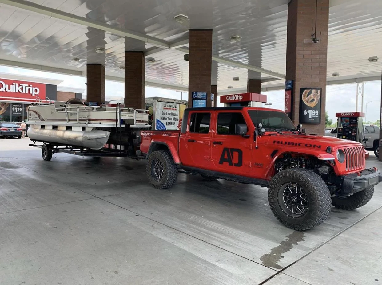 Jeep Gladiator FIRECRACKER RED Gladiator JT Club E202FD58-5CA5-4DB7-B5B0-D08C52F6BC82