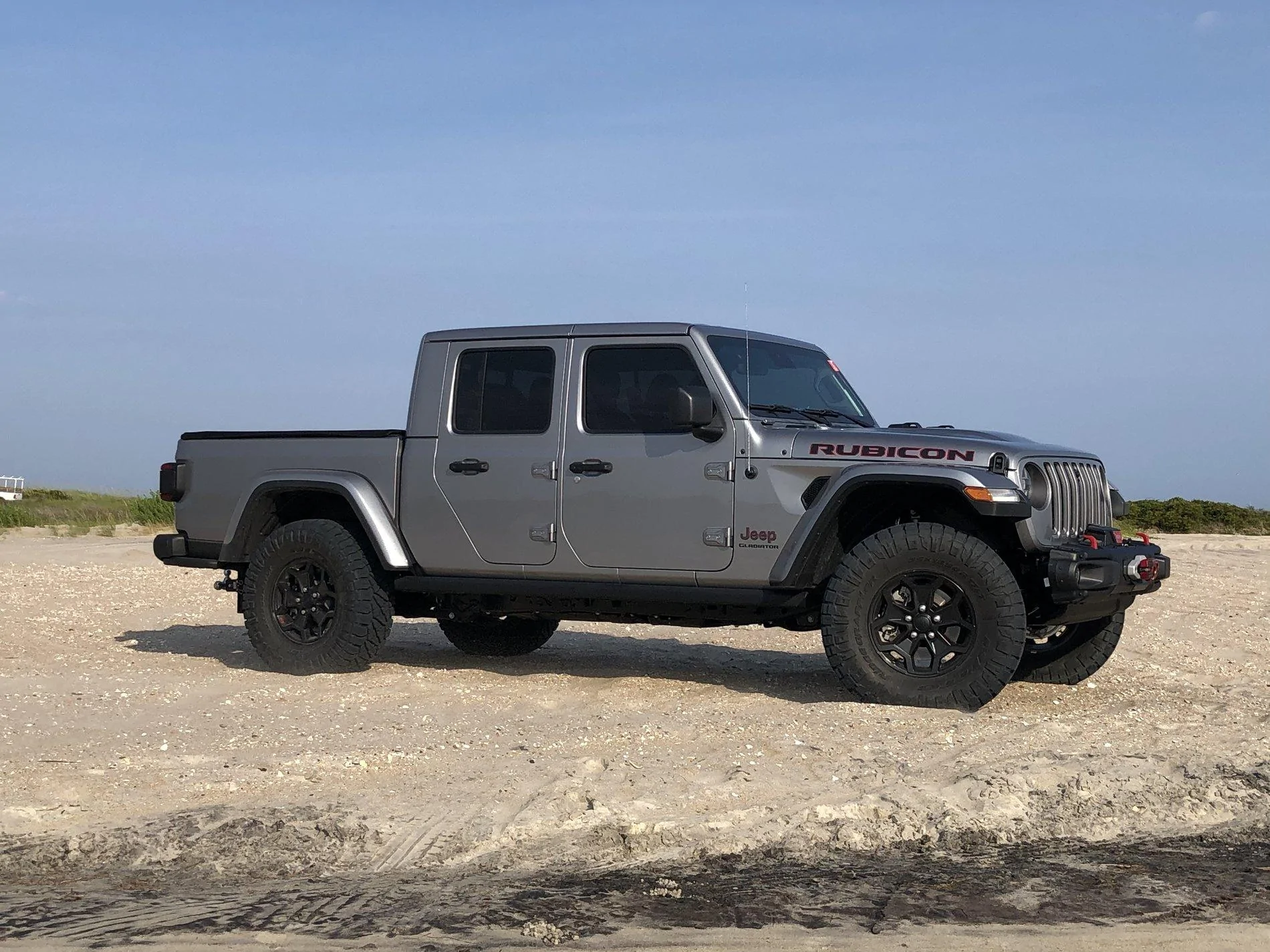 Jeep Gladiator LAUNCH EDITION Gladiator JT Club 28FEB6DA-E845-40B0-A436-24176B4B5E97