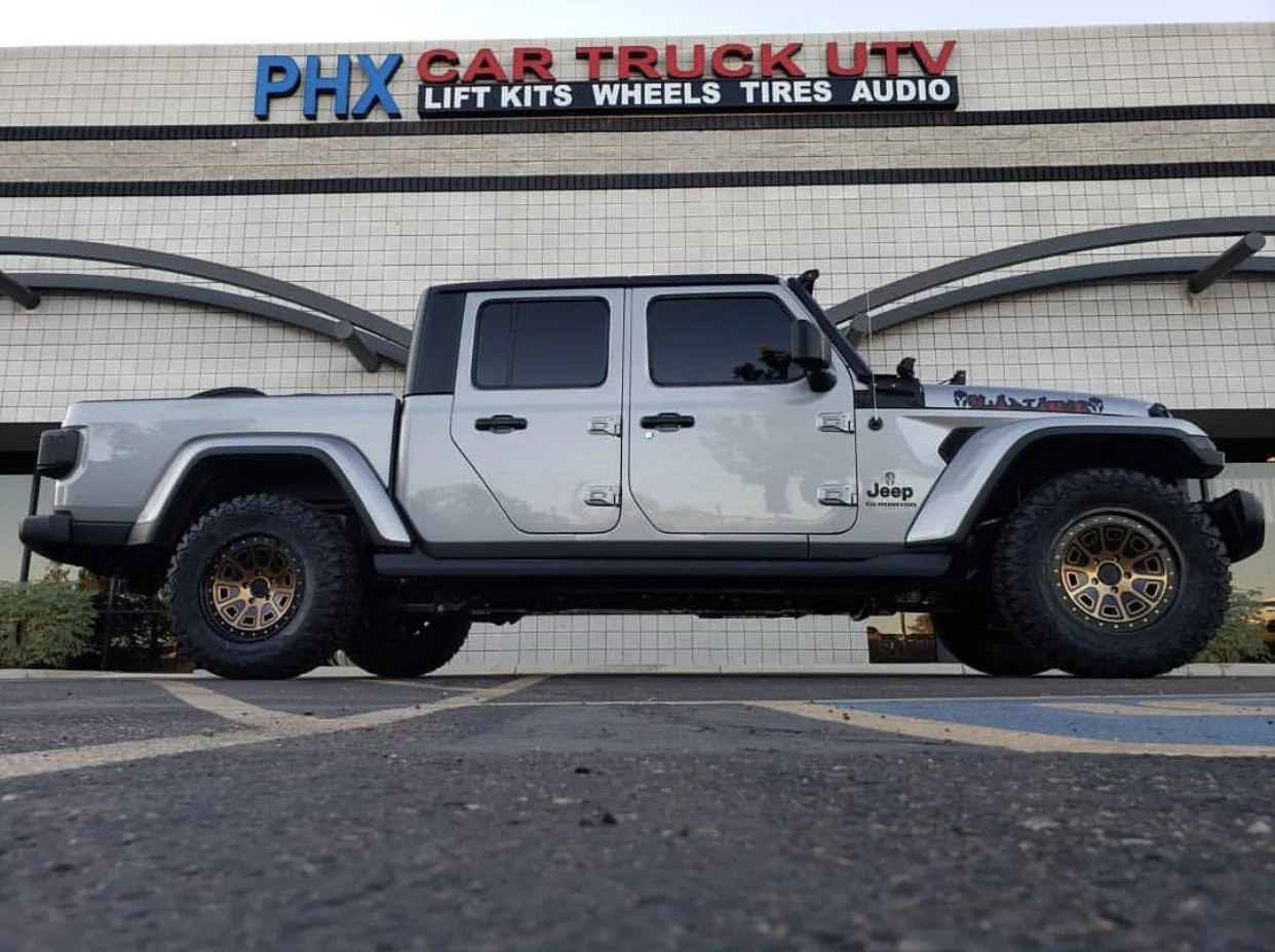 Jeep Gladiator BILLET SILVER Gladiator JT Club C742647D-E93D-4F91-90D7-EB11FE10F9D5