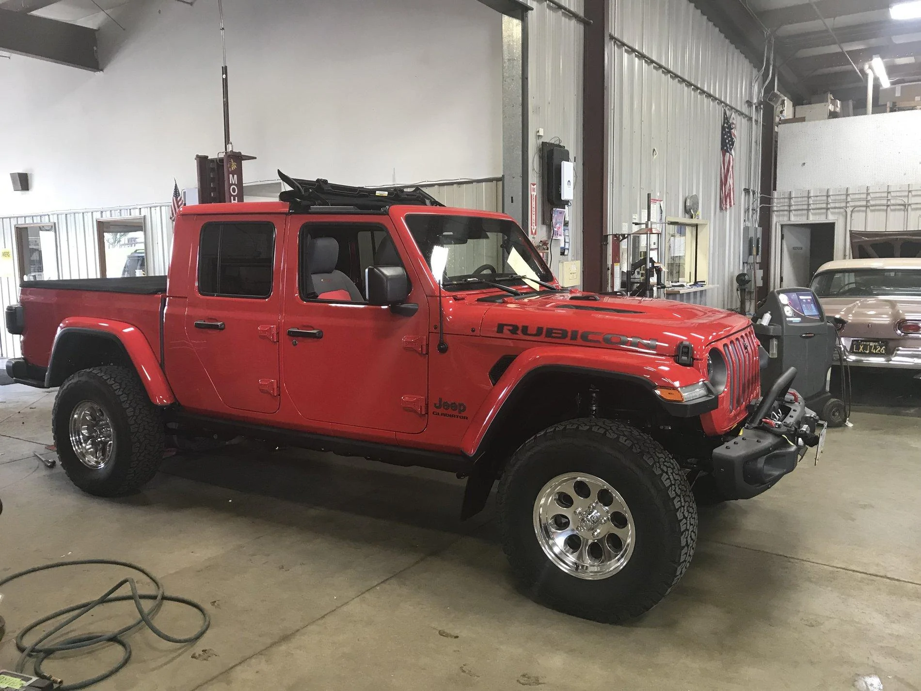 Jeep Gladiator Below Invoice Discussion @ Motor Inn of Spirit Lake 105B6530-7DC4-4B35-A0EB-F02997E41DCC