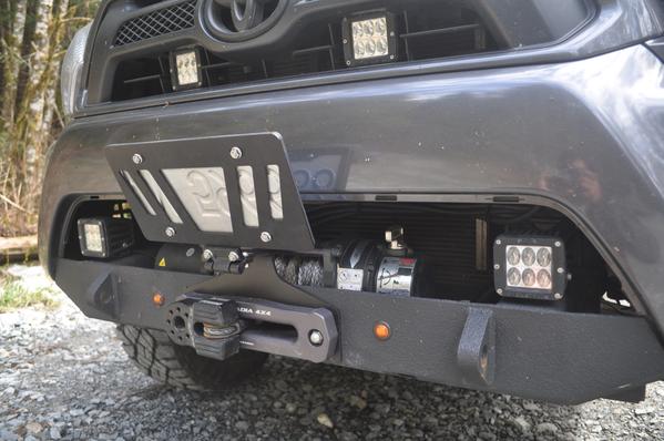 Jeep Gladiator Front License Plate Brackets 021_600x