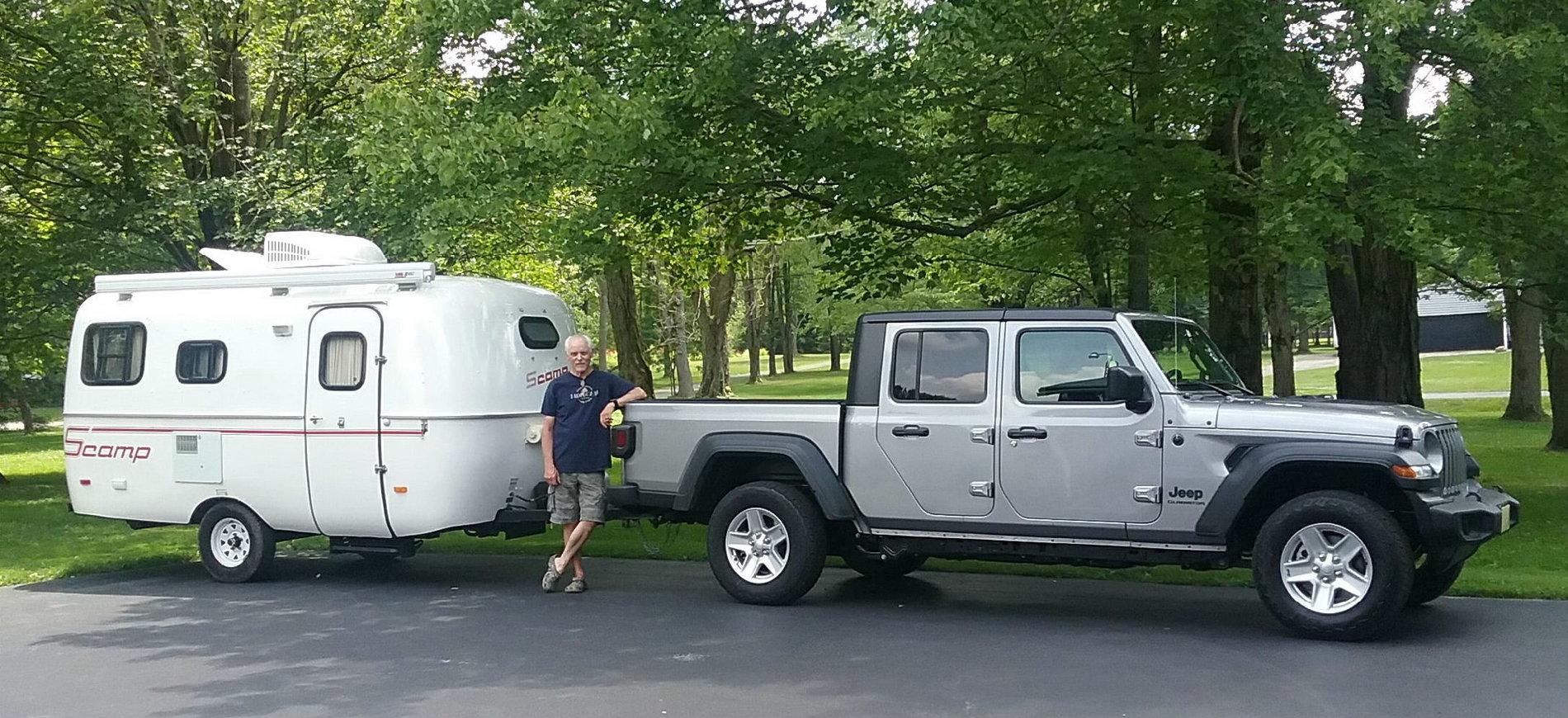 Jeep Gladiator My first thought of towing JTScamp2.JPG