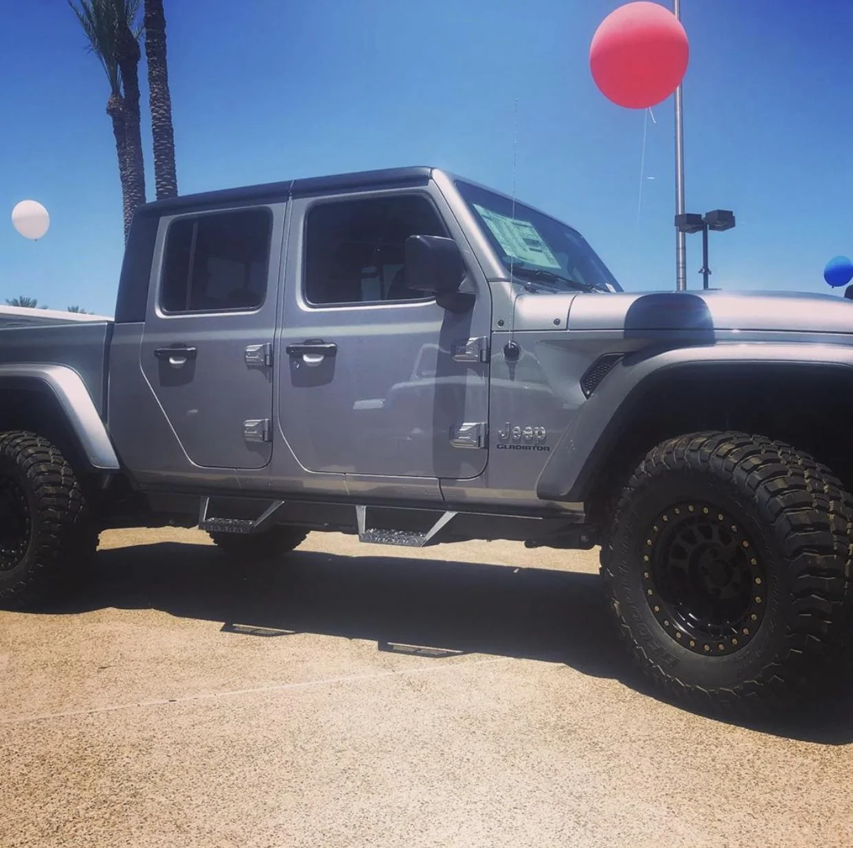 Jeep Gladiator BILLET SILVER Gladiator JT Club E0B4F6A9-F4D5-4B27-A9F1-41D1BDD89715