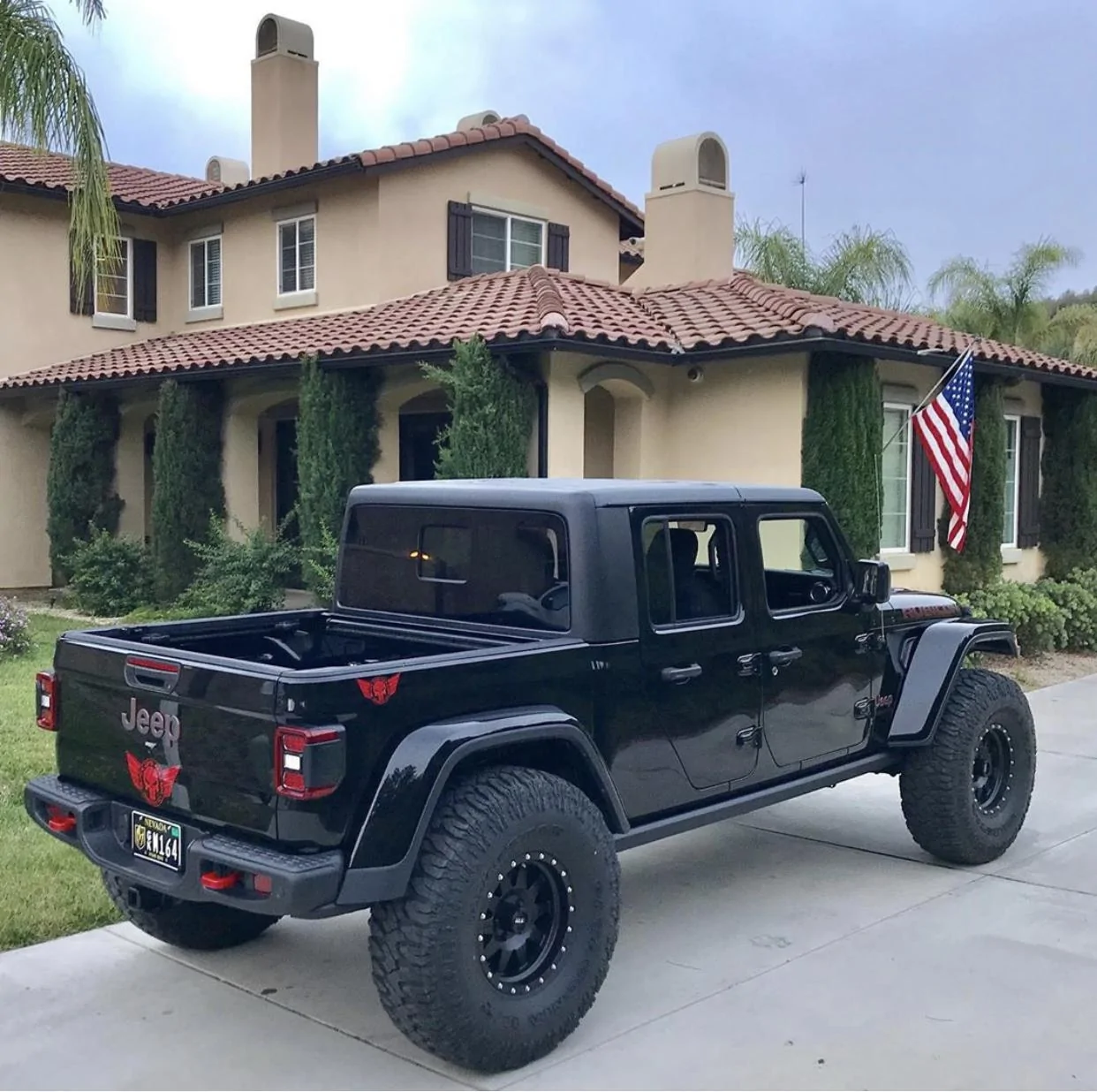 Jeep Gladiator BLACK Gladiator JT Club 08dfd5e2-2388-41b6-970a-eebc2652392e-jpeg