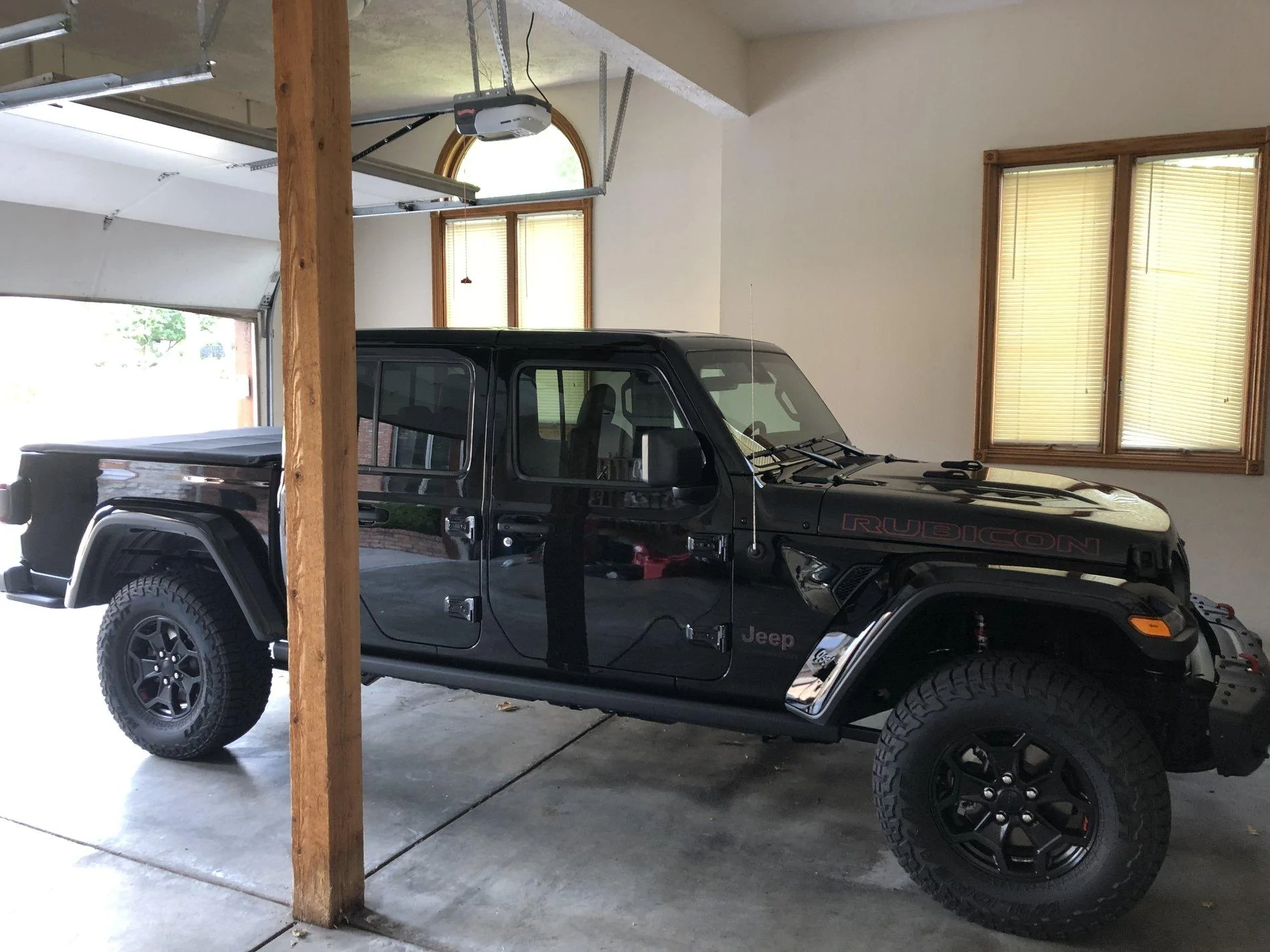 Jeep Gladiator Took Delivery of Your JT? Sign in Here! 4ADDEDCB-A28D-46DE-929E-169F282E869A