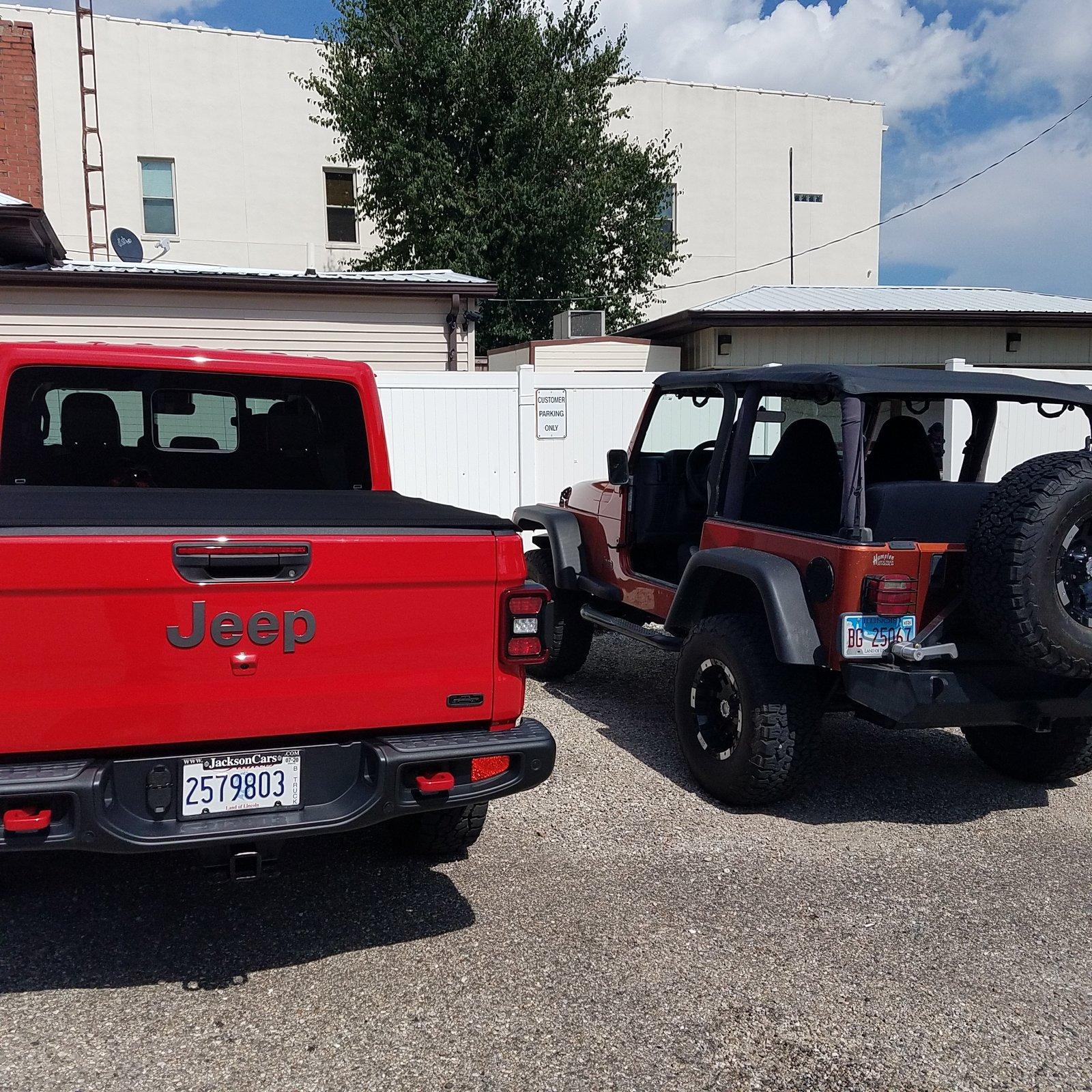 Jeep Gladiator Took Delivery of Your JT? Sign in Here! 20190706_154905