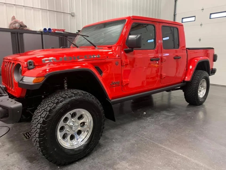 Jeep Gladiator FIRECRACKER RED Gladiator JT Club withlift
