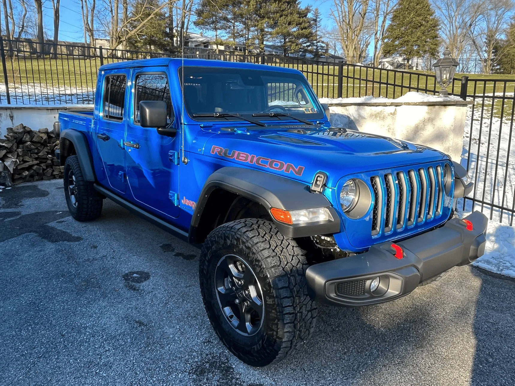 Jeep Gladiator New orders - 3% under invoice with @dealersider 1641695642997