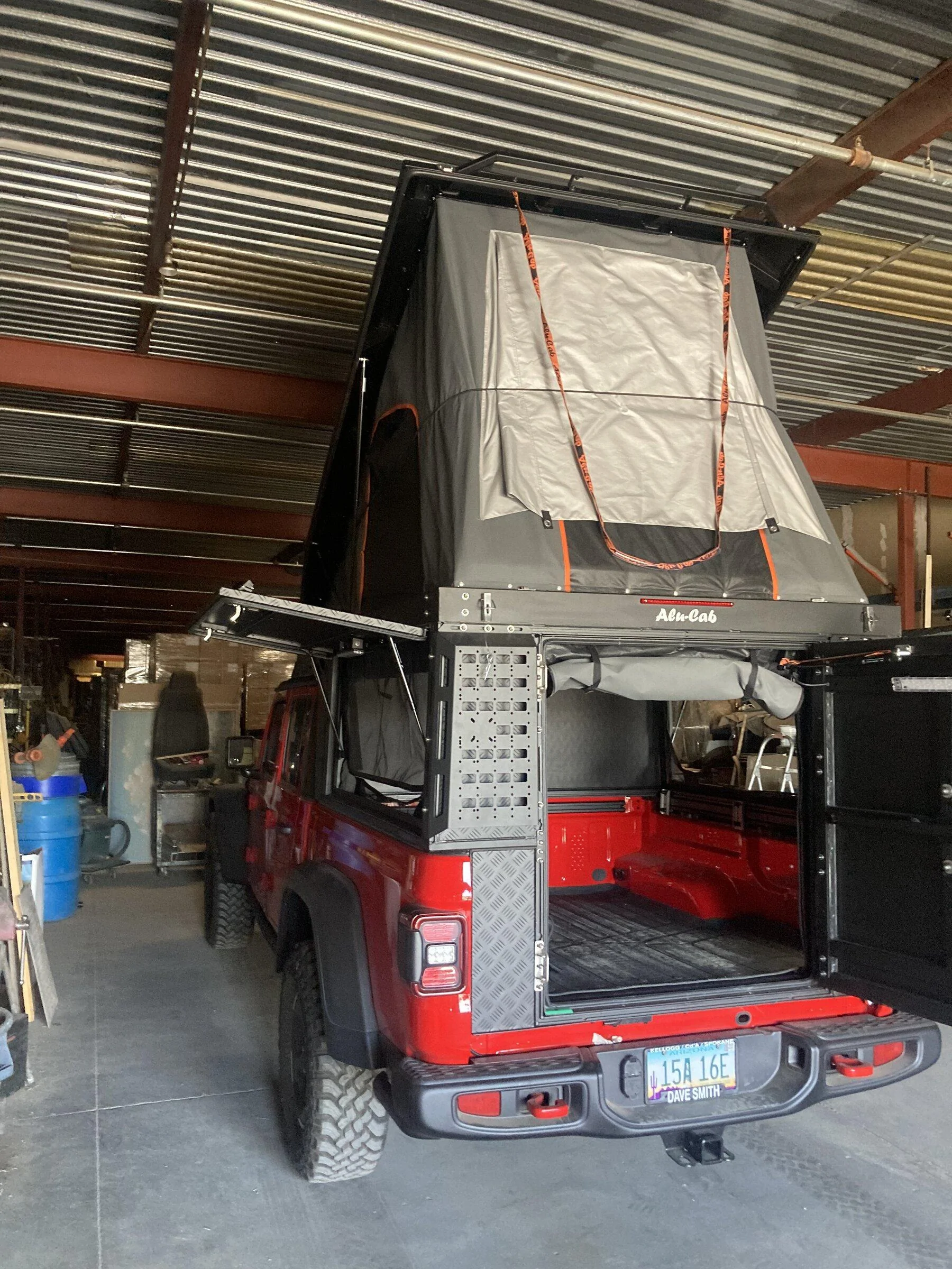 Jeep Gladiator JTRD + Alu-Cab Canopy Camper 3E7699EC-8714-4971-B1B6-94B172192A95