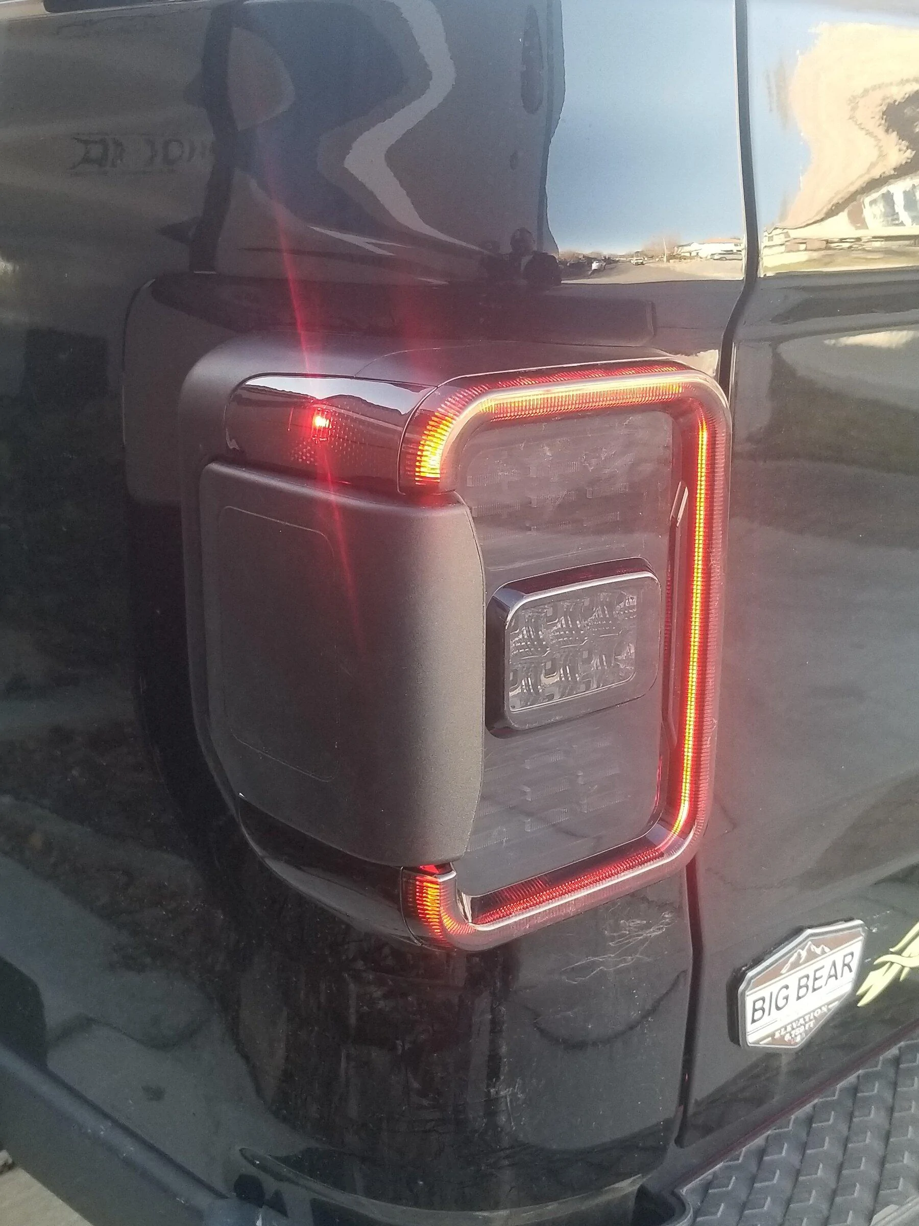 Jeep Gladiator Aftermarket tail lights to improve looks? 20220109_151613
