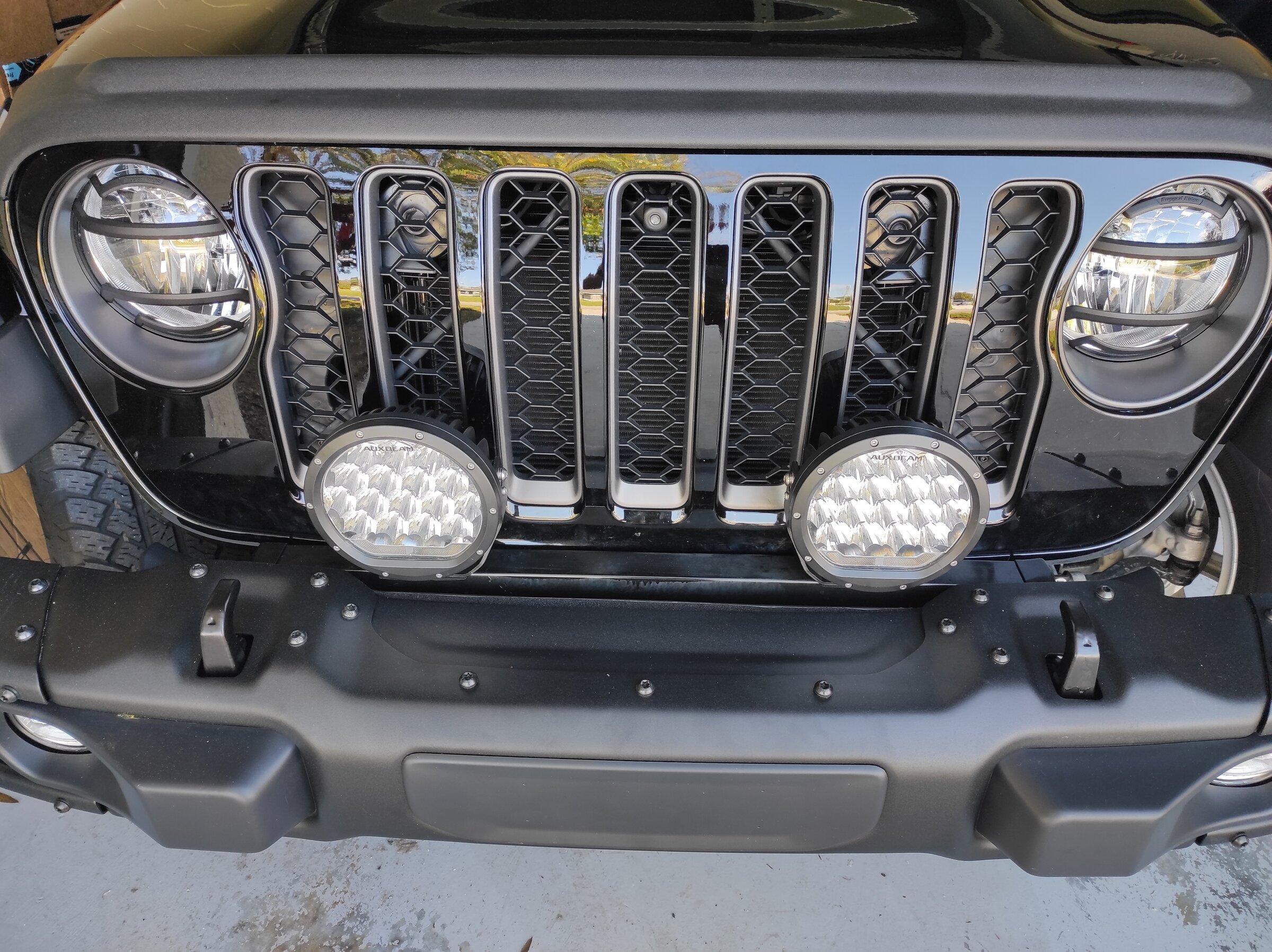 Jeep Gladiator Why do people put square lights on JTs (or any wrangler minus the YJ)? IMG_20220107_142244