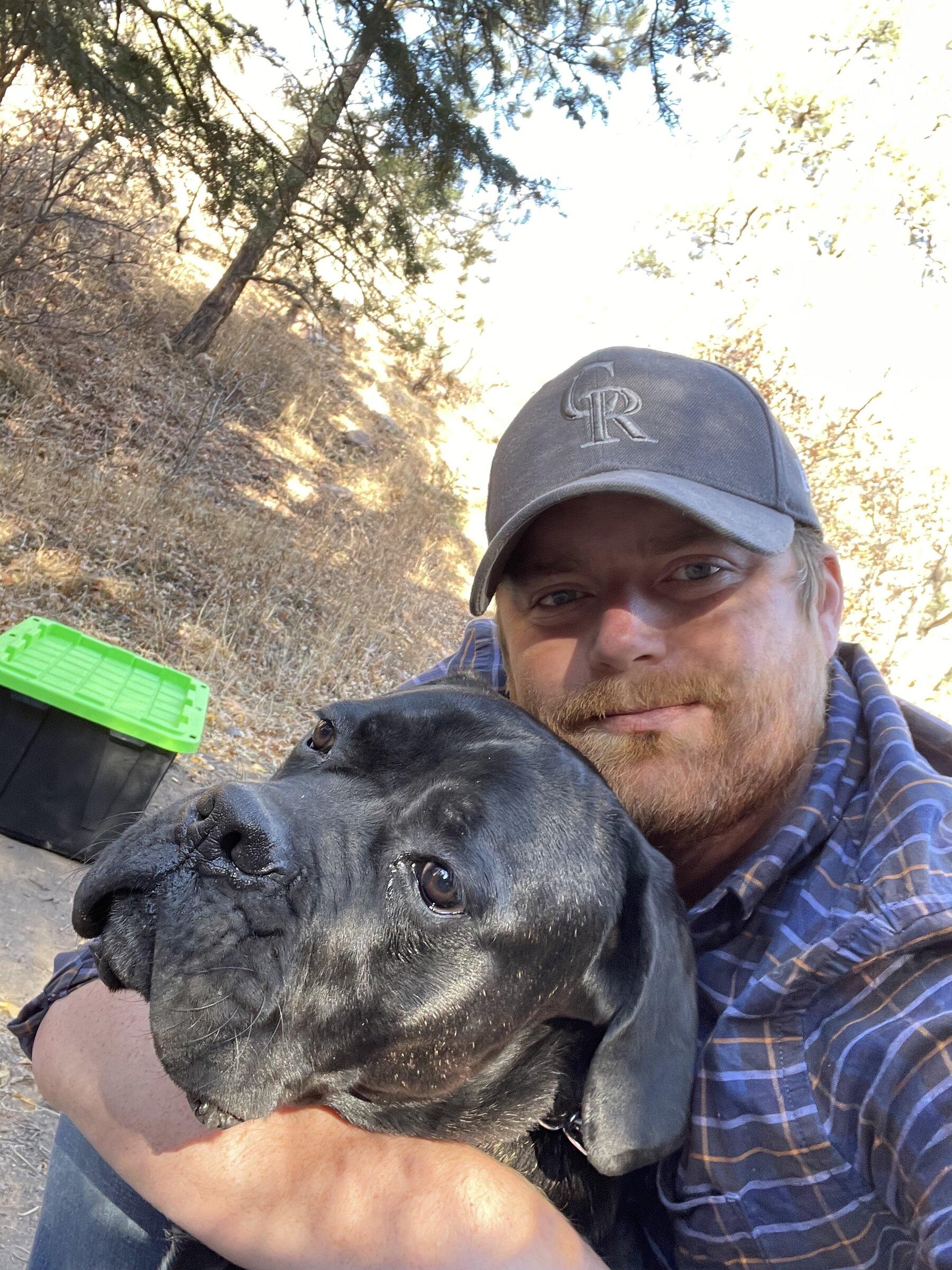 Jeep Gladiator Show me your furry Co-Pilots. 34843D41-3725-42D6-A60E-C8A30EE9C351