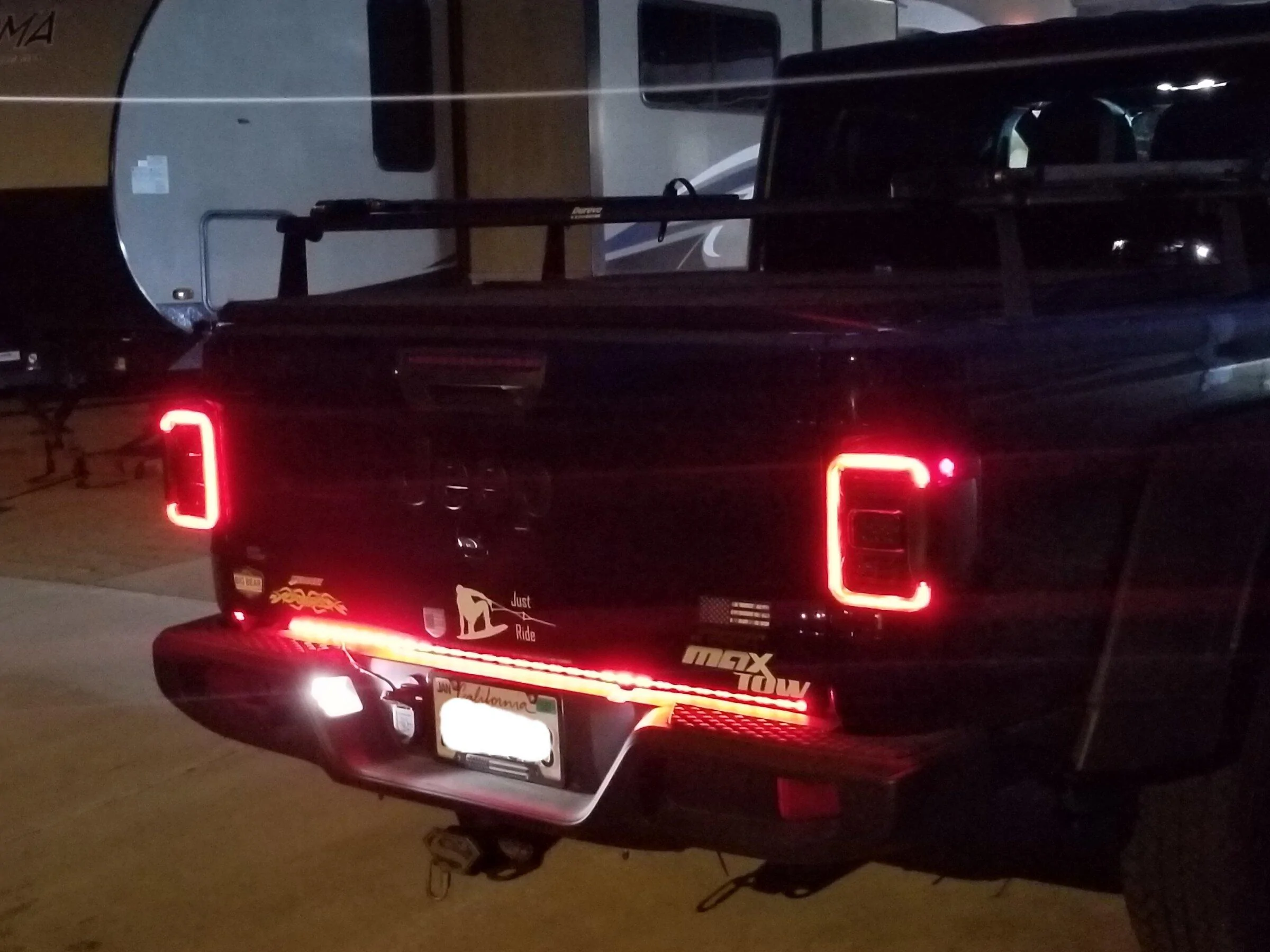Jeep Gladiator Aftermarket tail lights to improve looks? 20220109_195633